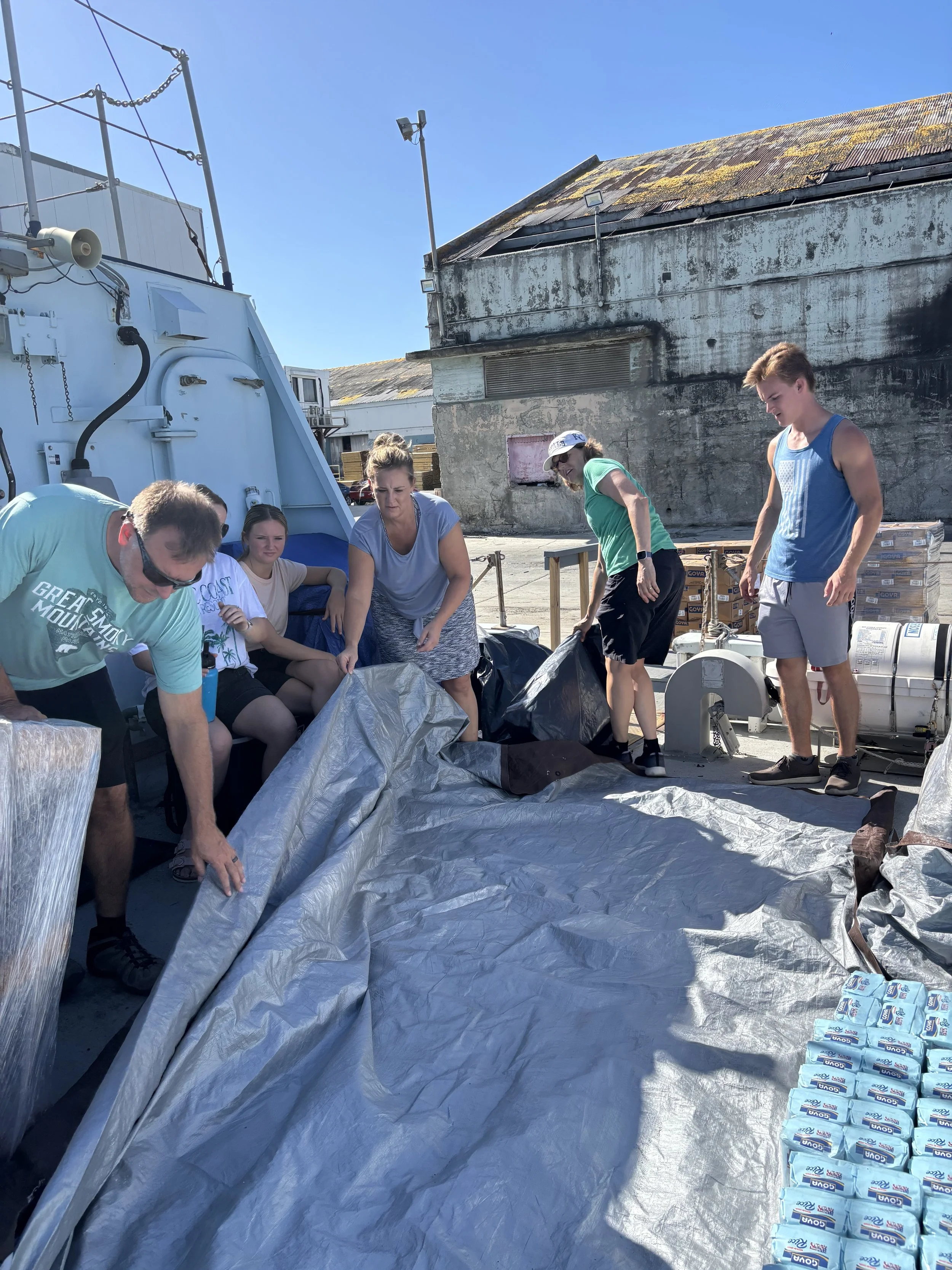 The Falde family really worked to get the boat loaded. All of the heavy exercise equipment was loaded by Kevin and Josiah....
