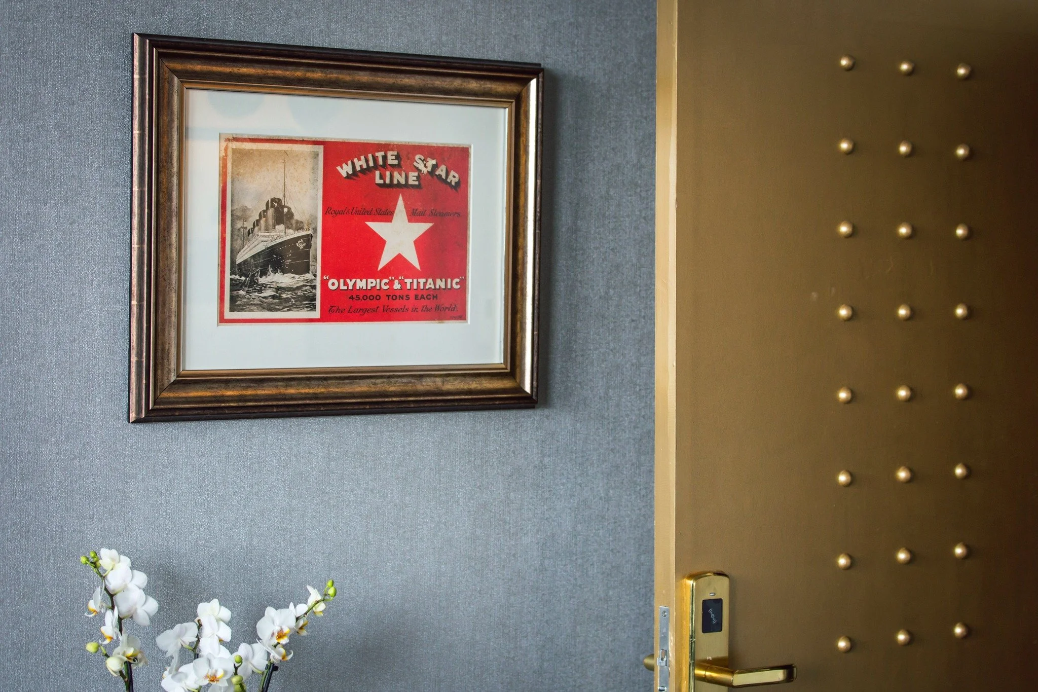 Deck the halls this Christmas with a vintage White Star artwork 🎅❄️🎁comes in various sizes with express international shipping

#galleryretro #artprints #vintageinteriors
#vintageadvertising #vintagegraphics #interiordesign
#posterart #retrodecor #