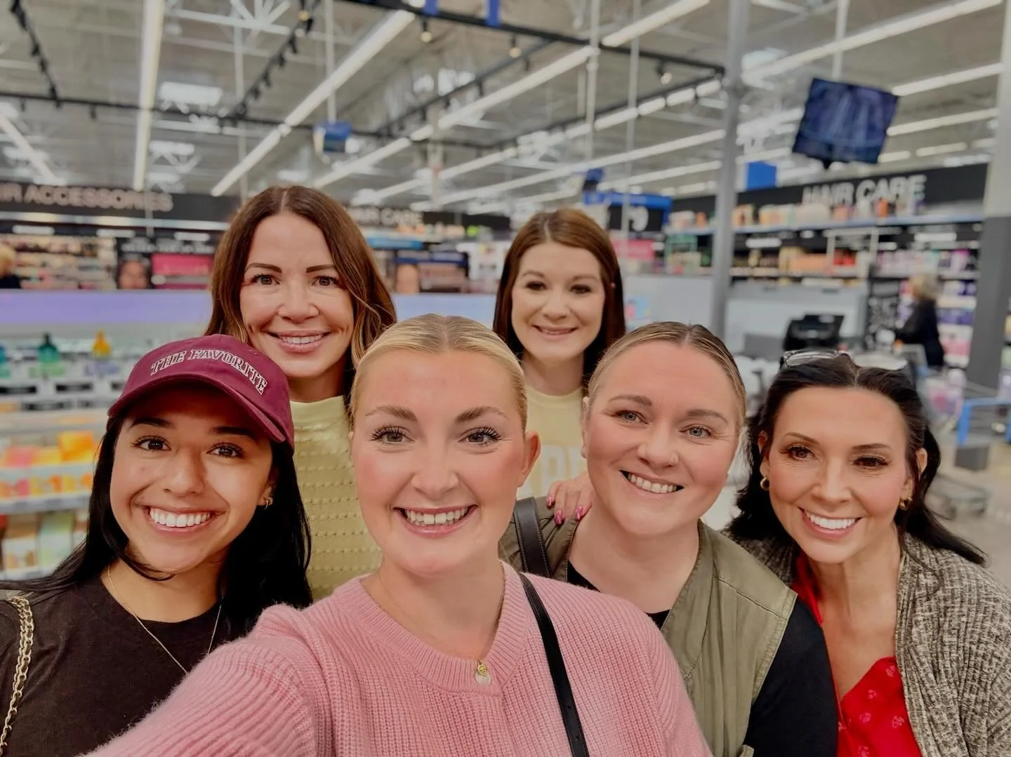 Out of the office and into the aisles!
Some of our Kendal King team walked Walmart stores across NWA spotting our displays and getting the full shopper POV. 🛒 @walmart