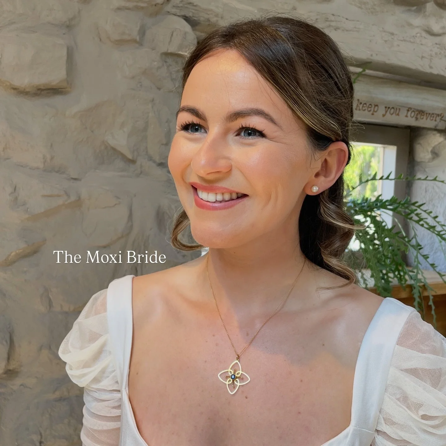 The Moxi bride - Soft. Glowing. Timeless.

Makeup designed to enhance your natural beauty and last all day.

If you want to feel like you, just polished&hellip; you&rsquo;re in the right place 🤍

To book your bridal makeup, fill out my bridal form v