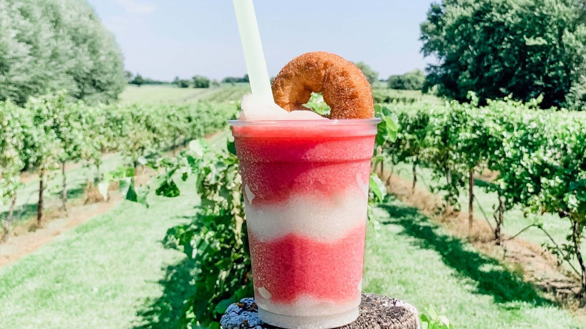 Wineries Near Kansas City Wine Clubs Vineyards & Winery in Kansas City