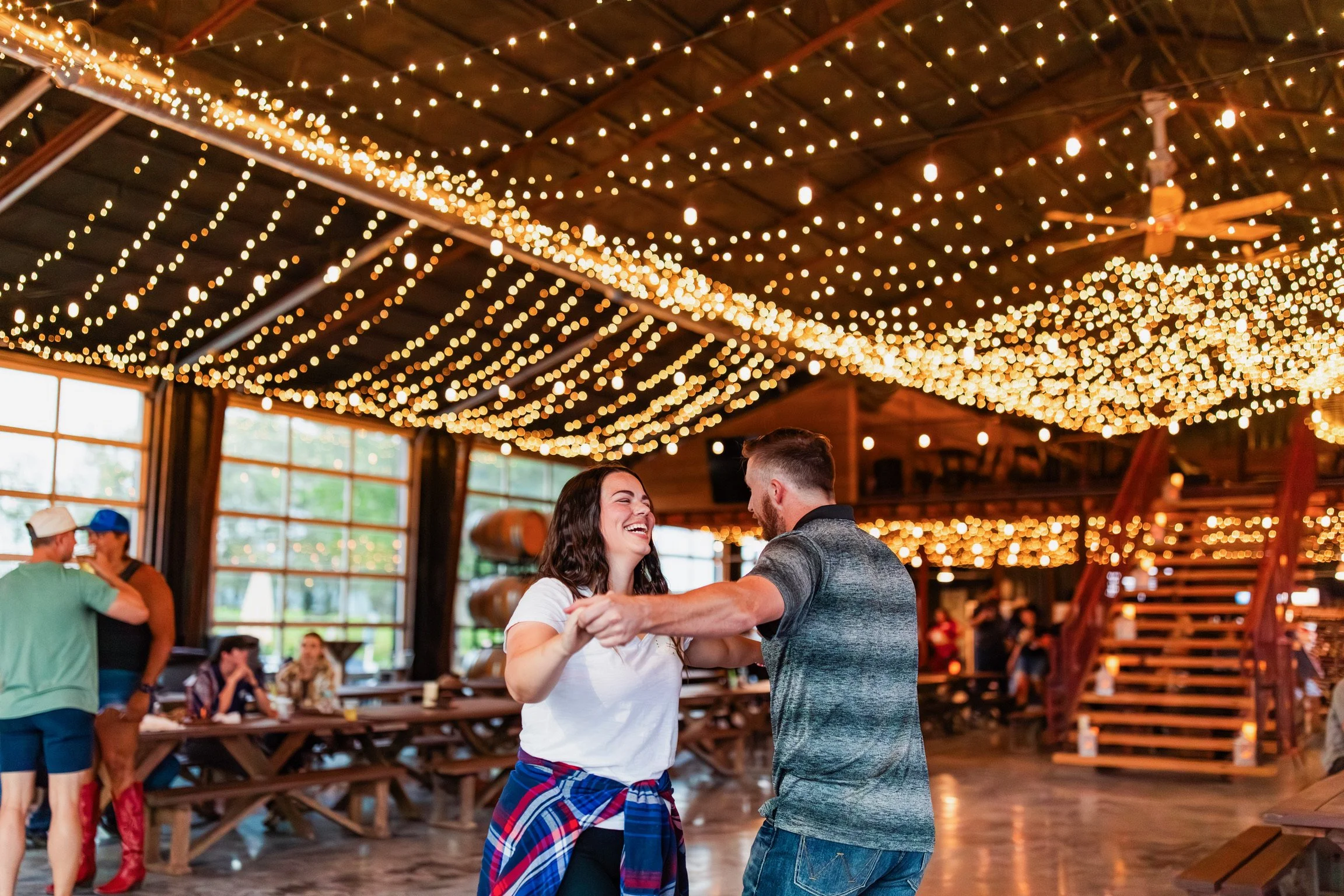 rental kc 300 people.jpg