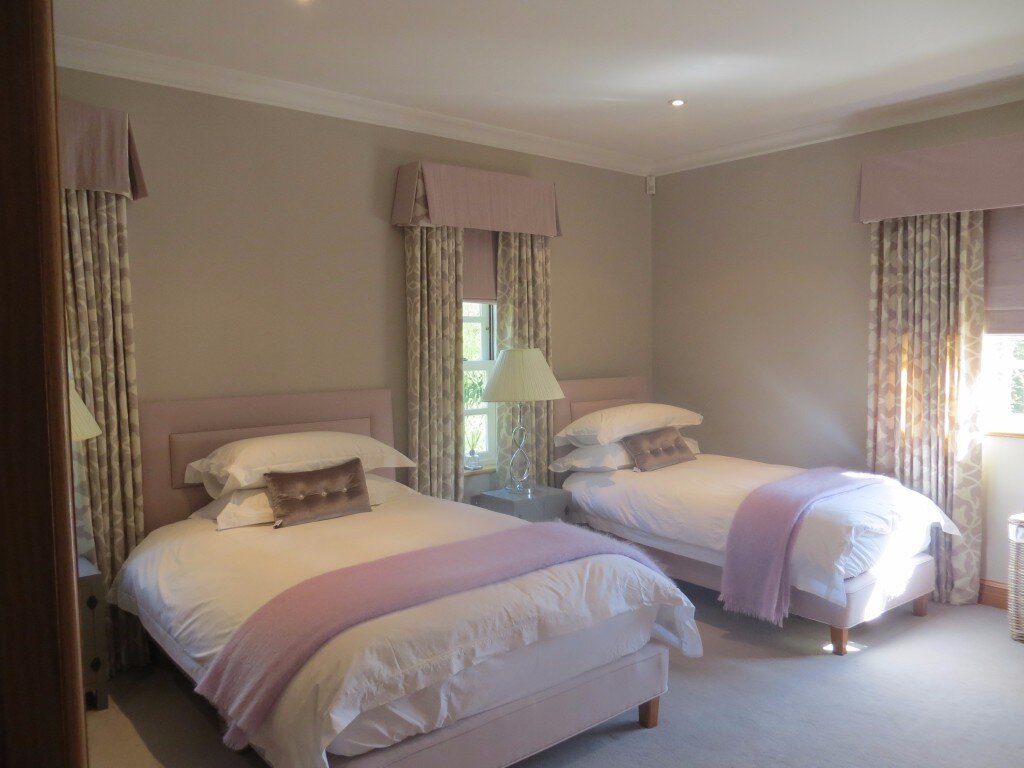 Fairoaks bedroom 2.jpg