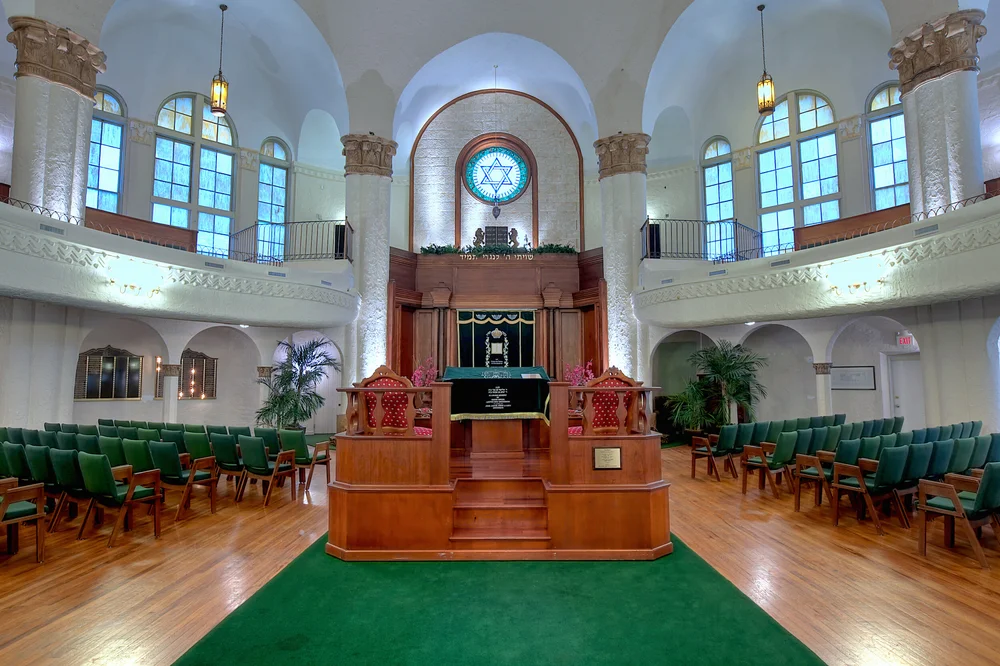 Synagogue — Chabad Miami