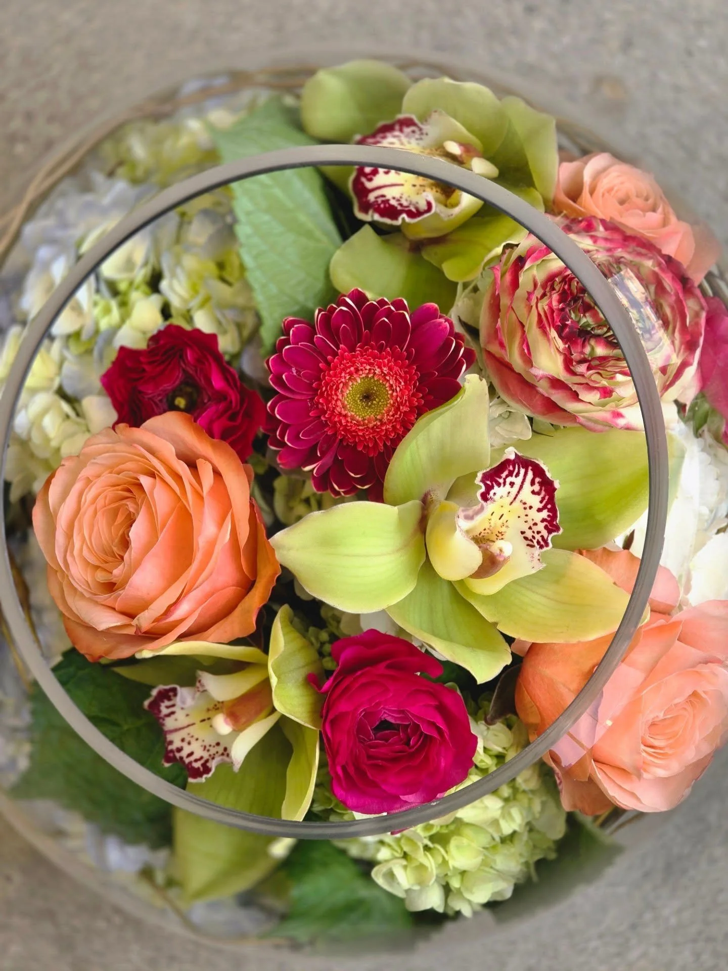 Fresh flowers for a fresh year &mdash; made with intention, always.

#swishandcompany
