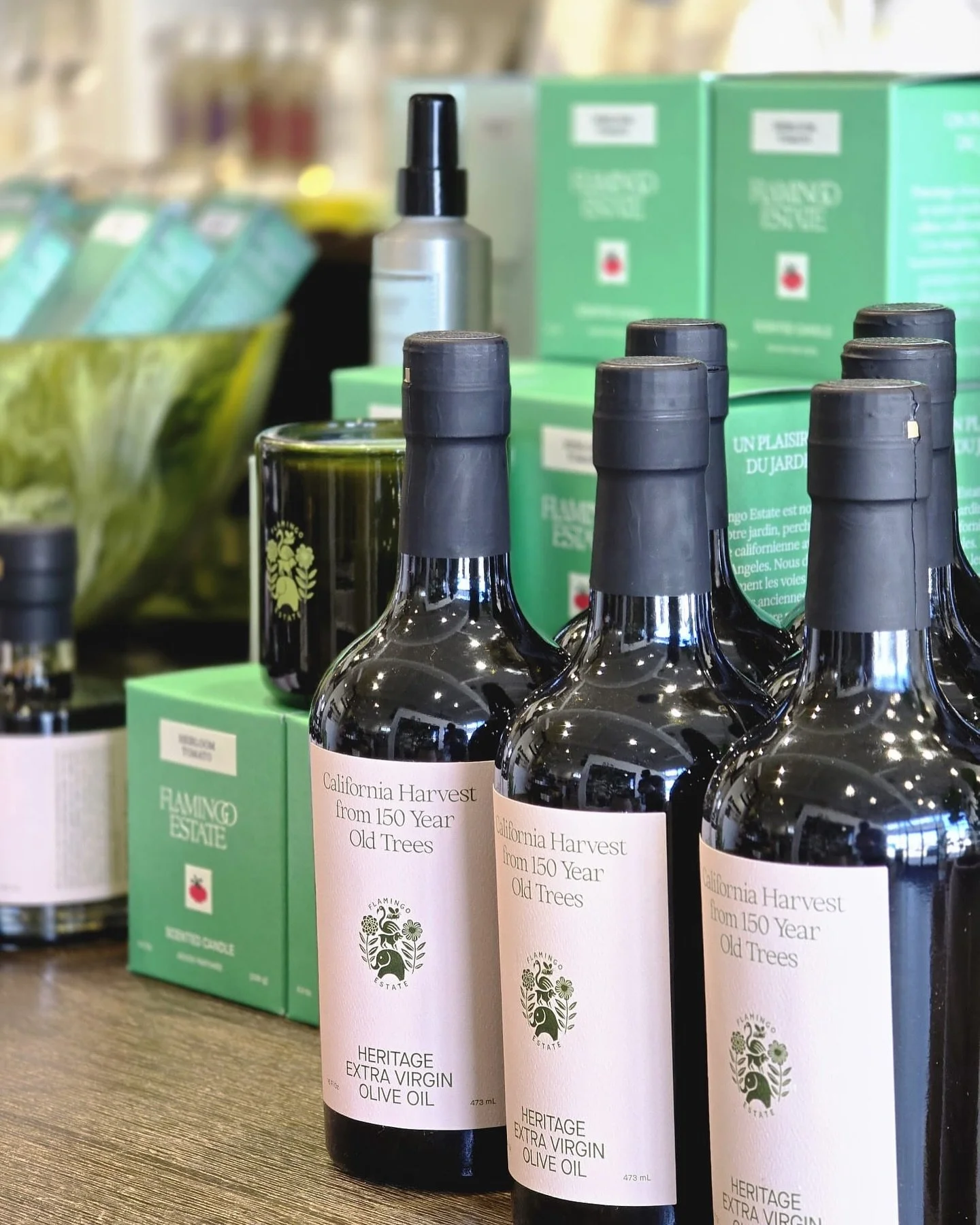 🍃New line alert: Flamingo Estate 🍃

We don&rsquo;t carry everything.
Just the good stuff. 

That&rsquo;s why Flamingo Estate belongs at Swish.

Flamingo Estate begins in the garden. From there comes everything else&mdash; candles, olive oil, soaps,