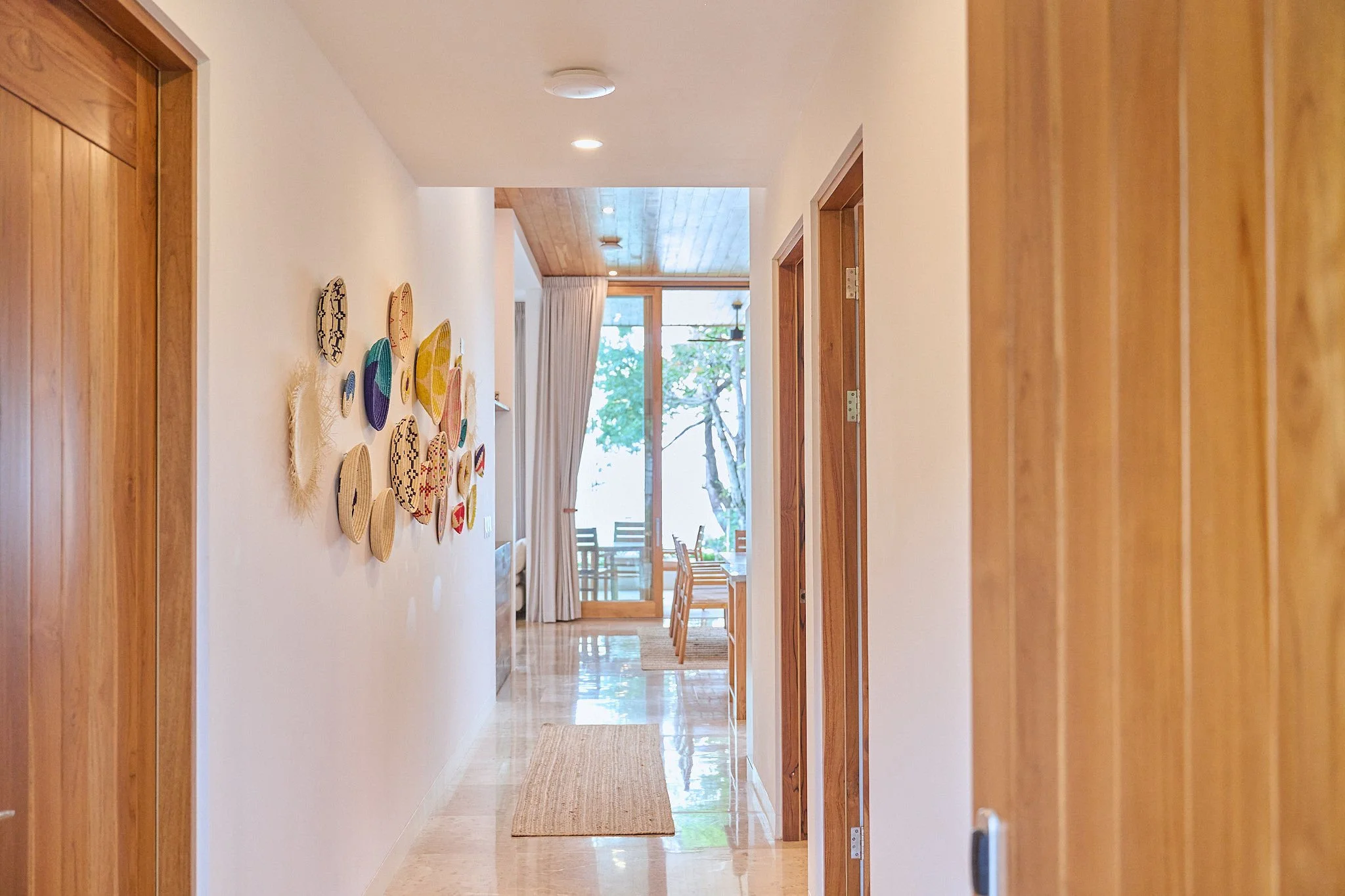 beachfront master suite 02.jpg