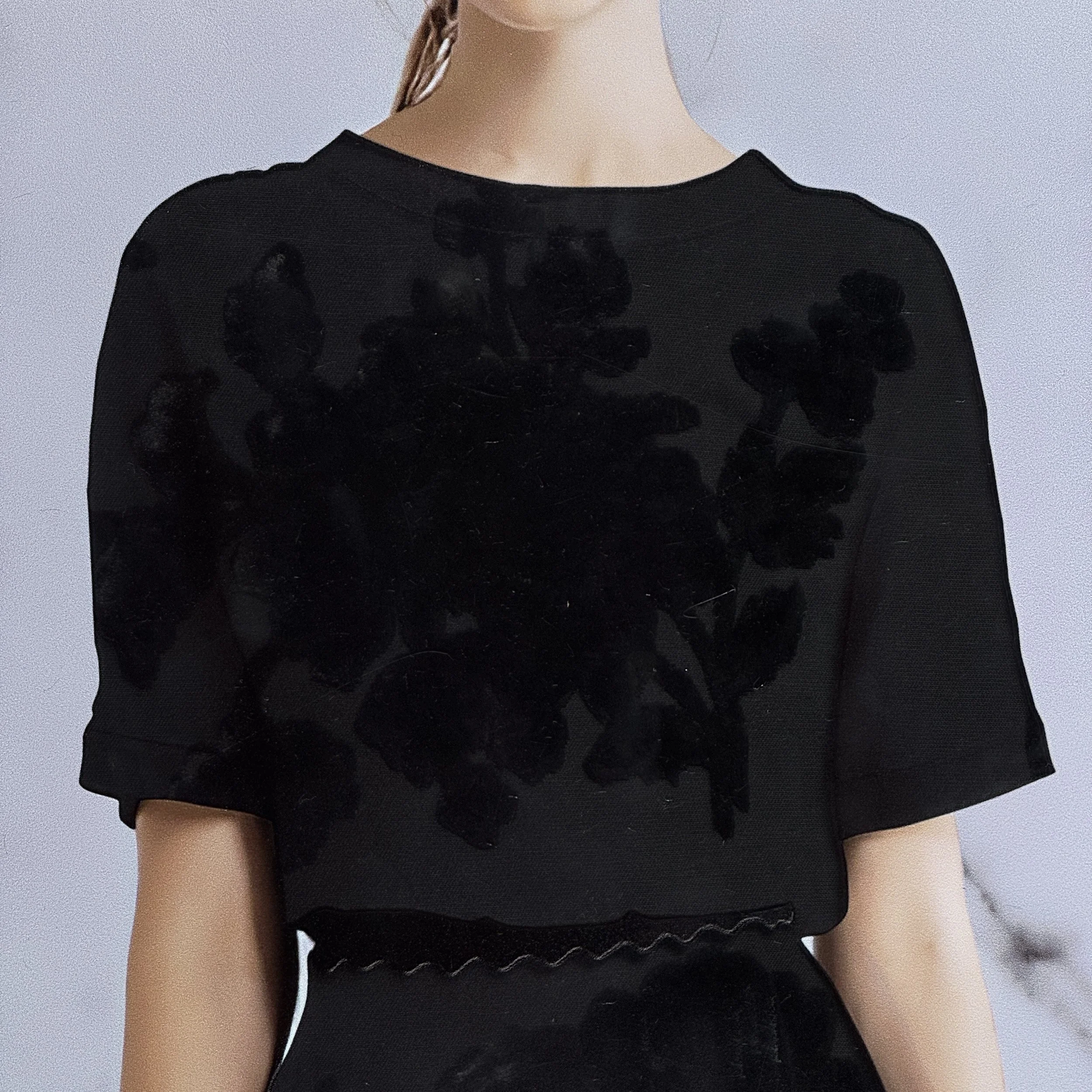 UC 5353 DSGN 1220  C#1 BLACK  CTLG.JPG