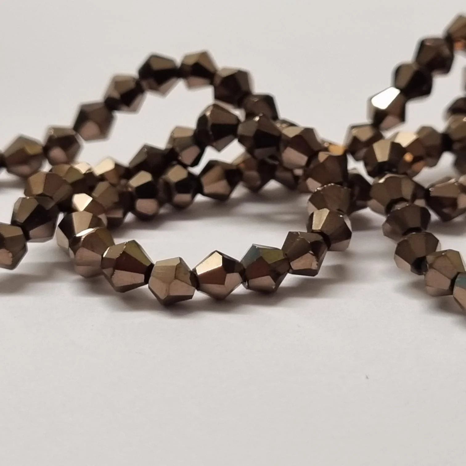Beads Craft Planet 300 Perle Miste Per Gioielli Fai Da Te | 80g, Multicolori Metallizzati, Ideali Per Collane E Bracciali