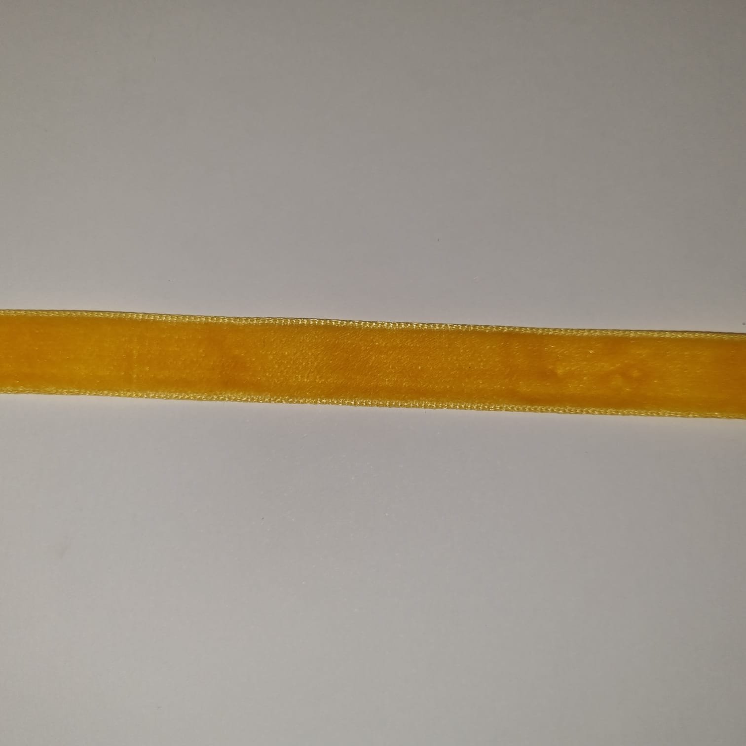 VT_YELLOW (5).jpeg