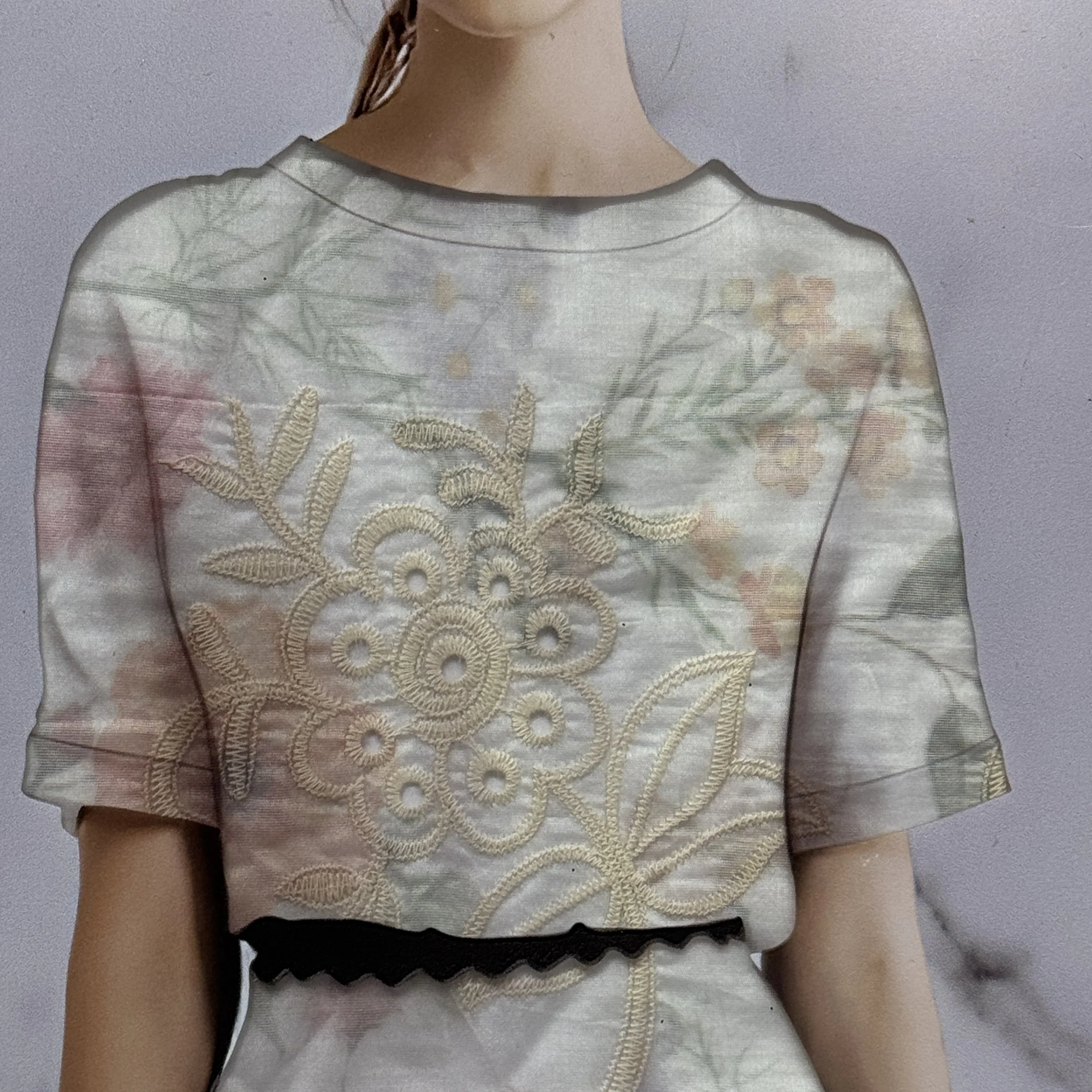 UC 5801 - DSGN NO. 4 CTLG.JPG