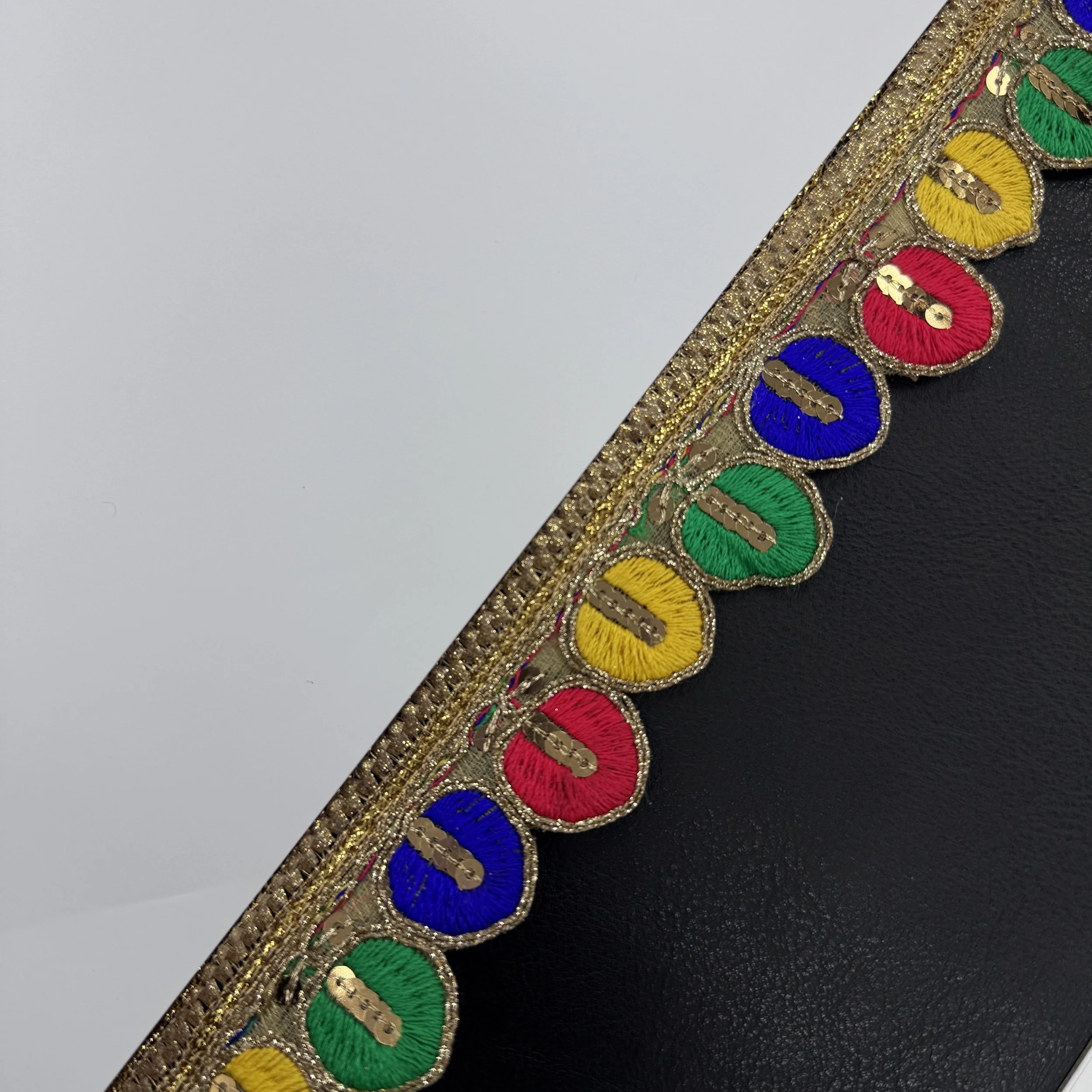 UC-LT-5924-Rainbow (3).JPG