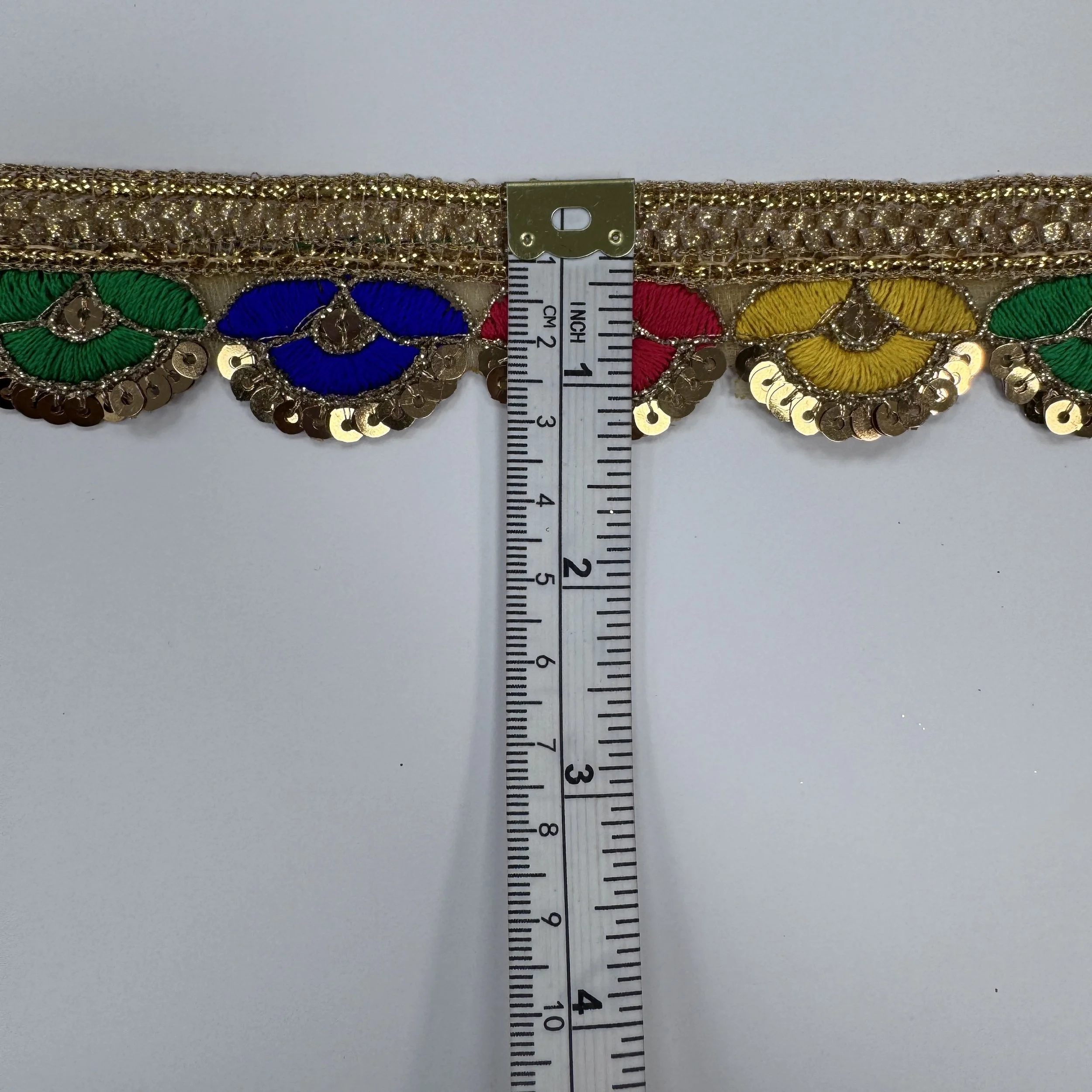 UC-LT-5913-MEASUREMENT.JPG (Copy)