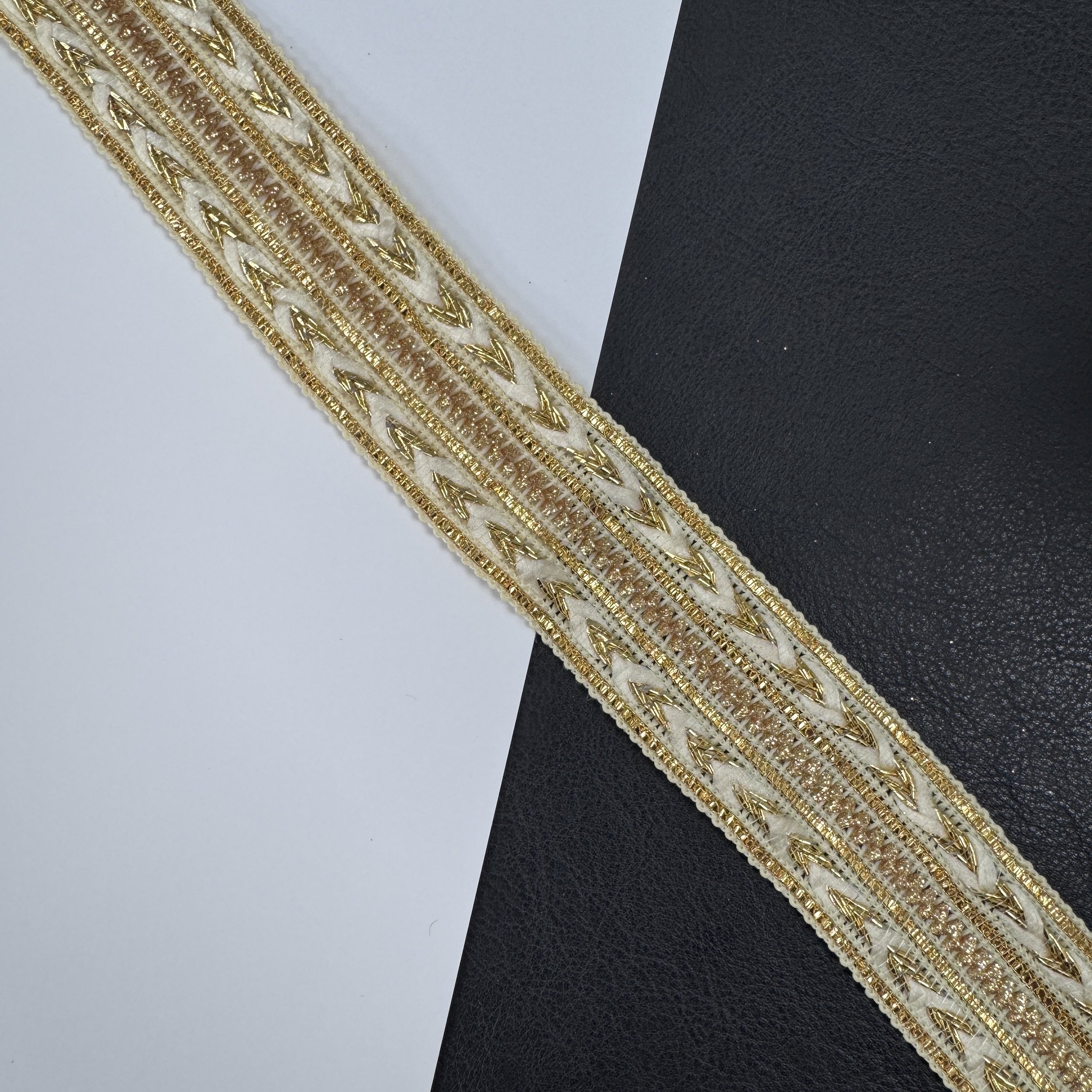 D#3651 - CREAM GOLDEN (4).JPG