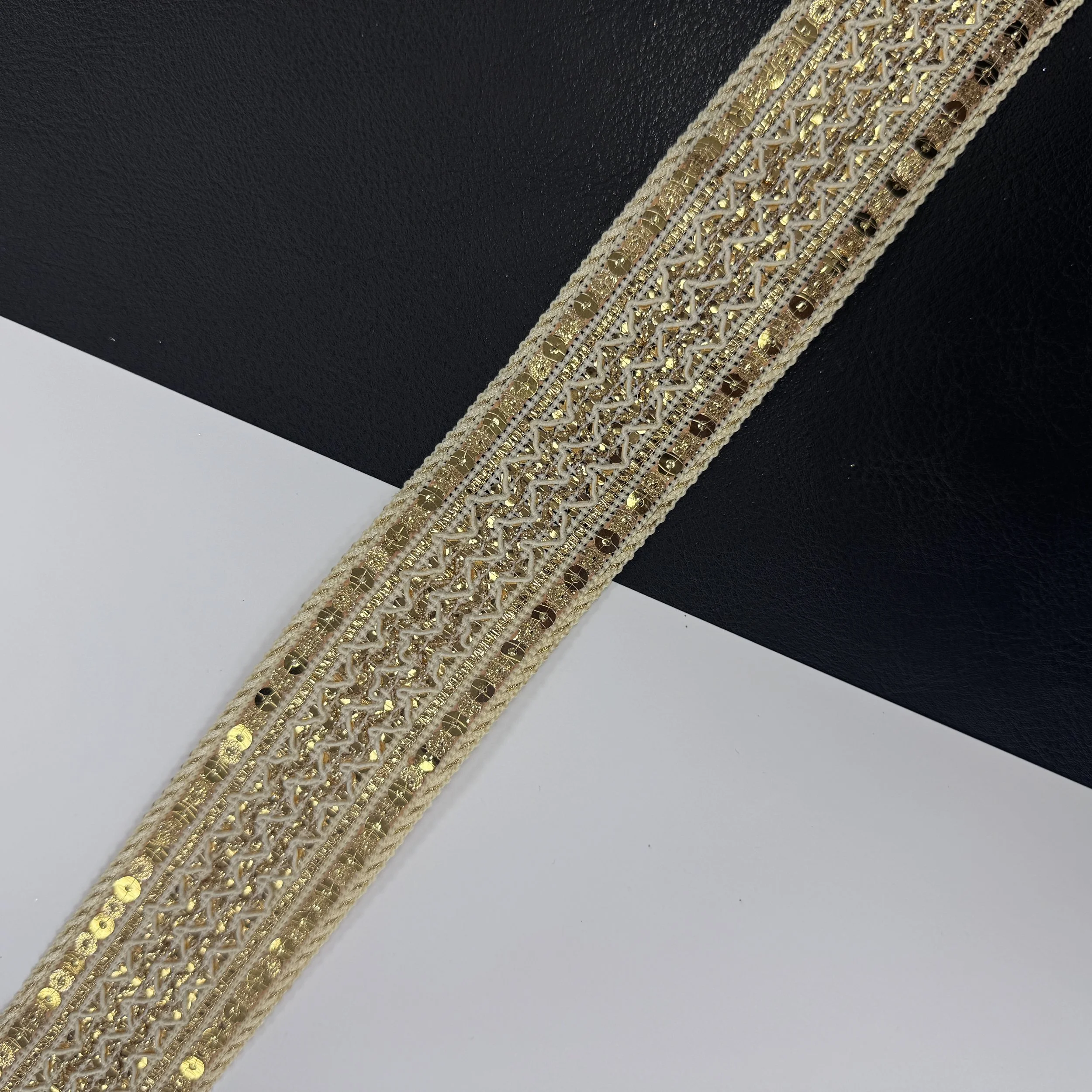 Heritage Border Trim - Golden Beige