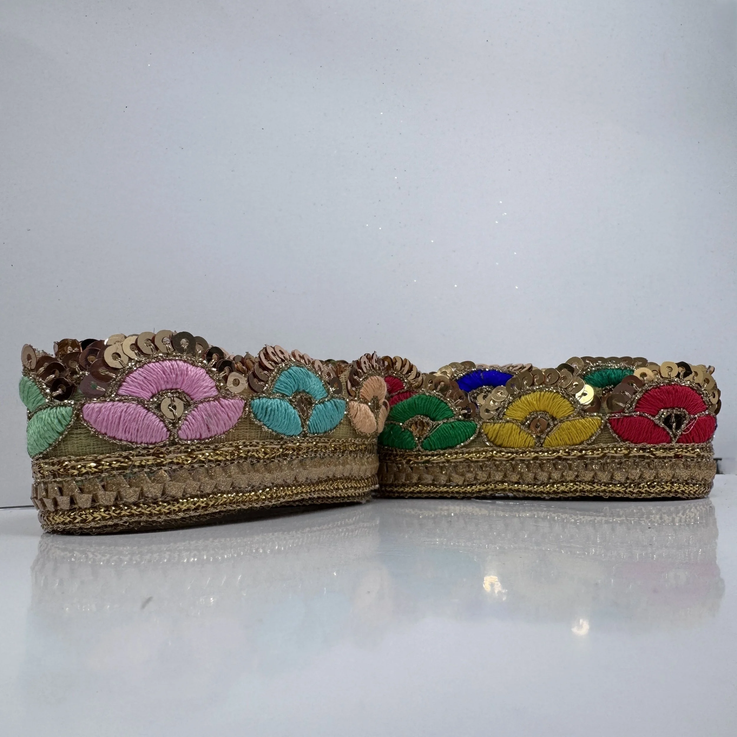 UC-LT-5913 - 2 COLOURS (2).JPG (Copy)