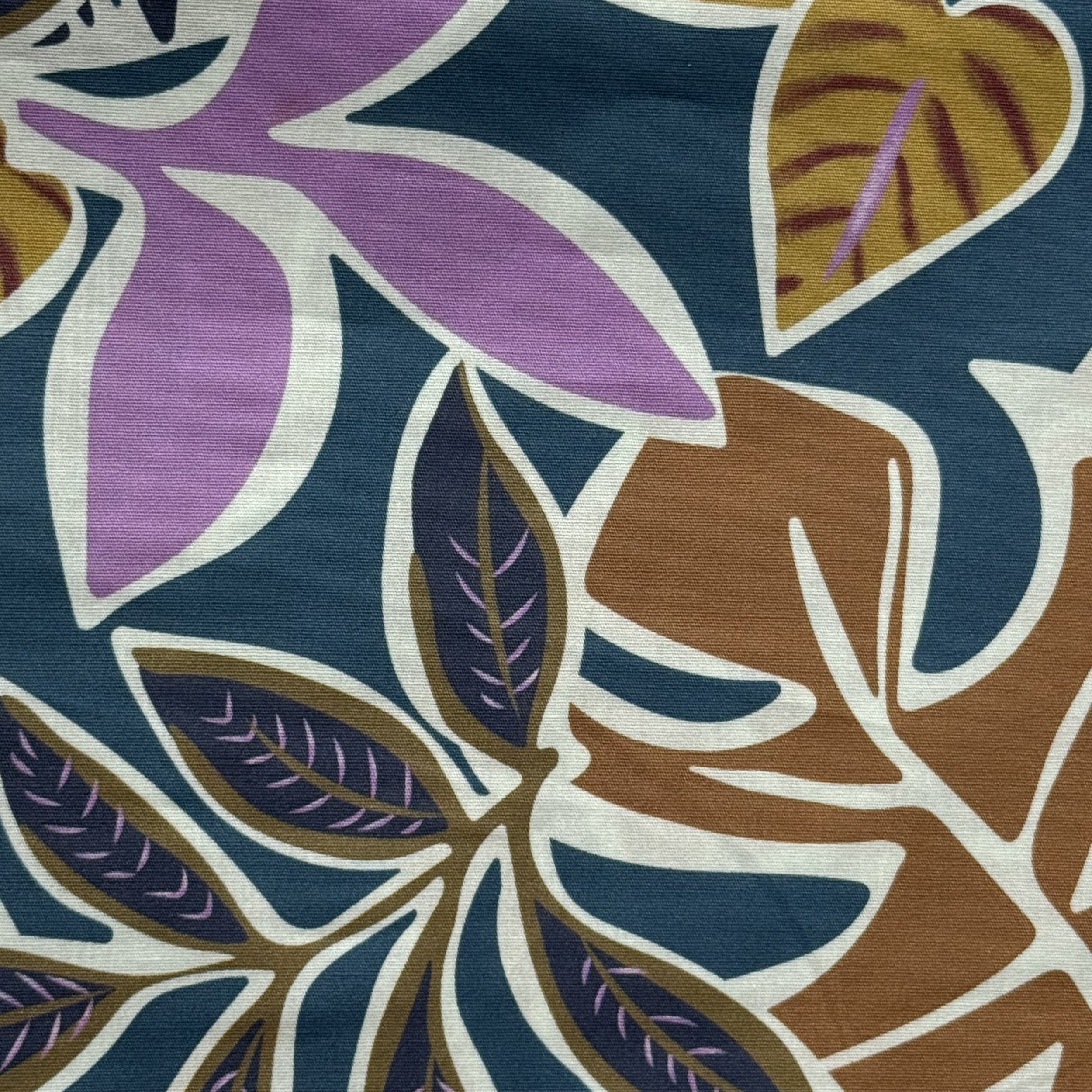 UC-5589C DSGN NO-2 COL NO-1.JPG