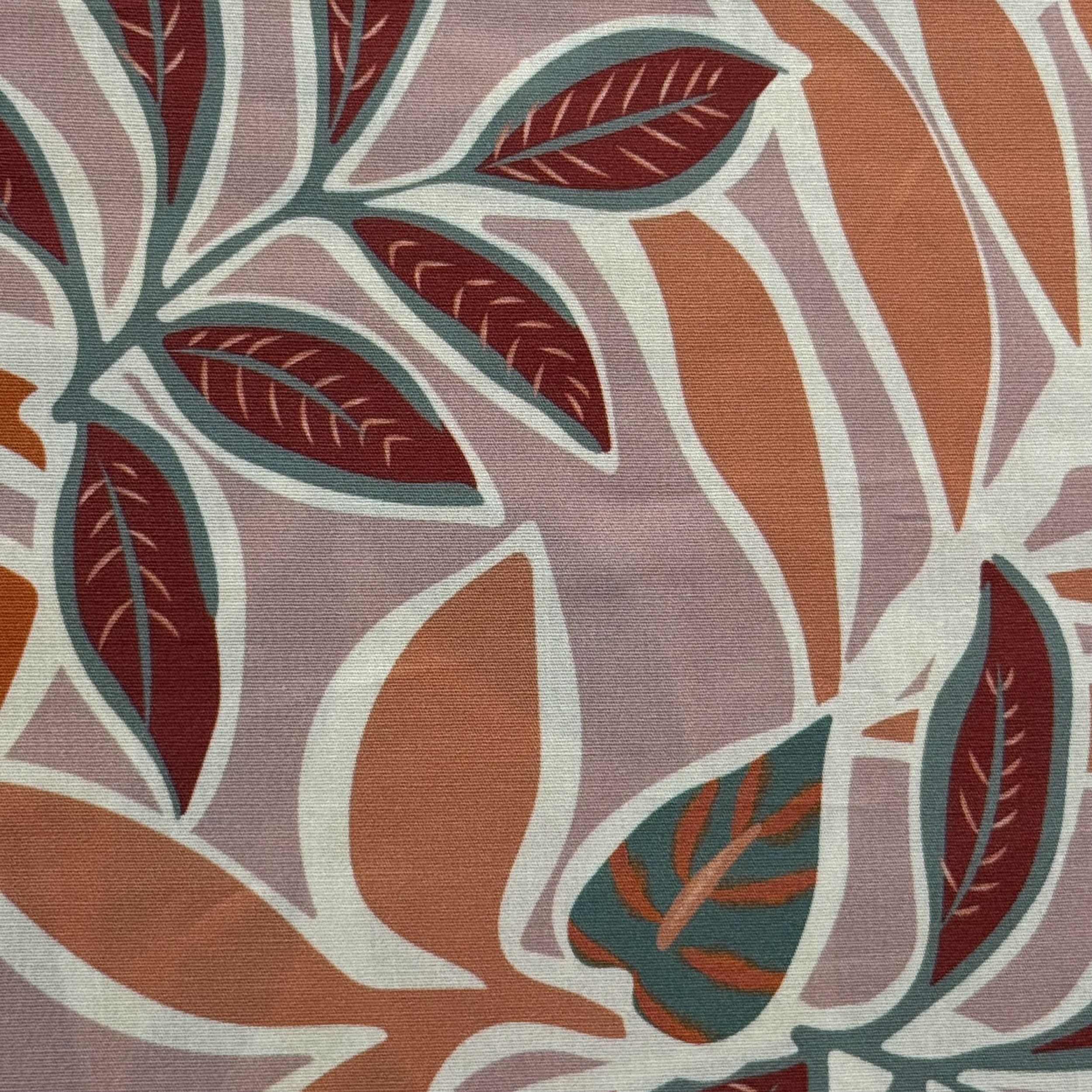 UC-5589C DSGN NO-2 COL NO-2.JPG