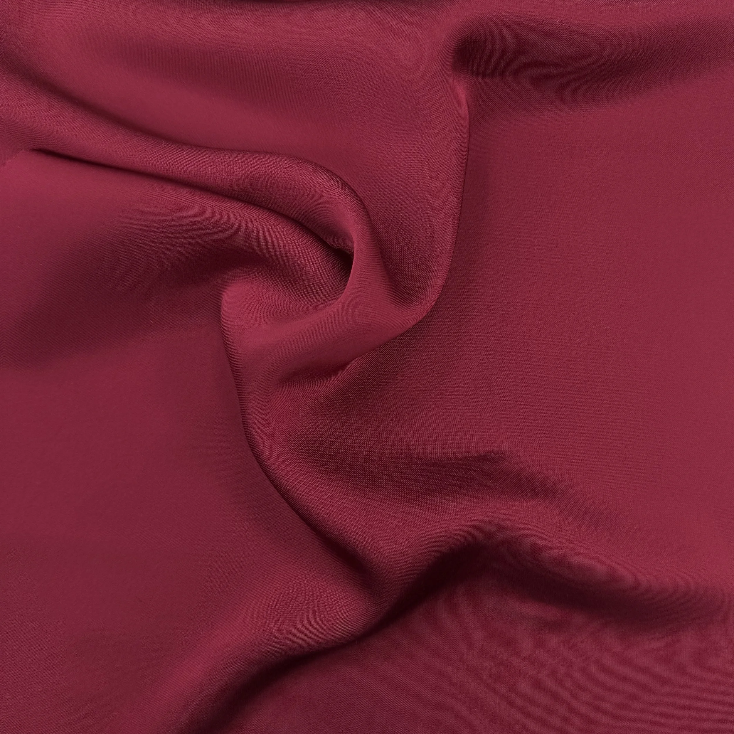UC 6022 - WINE.JPG