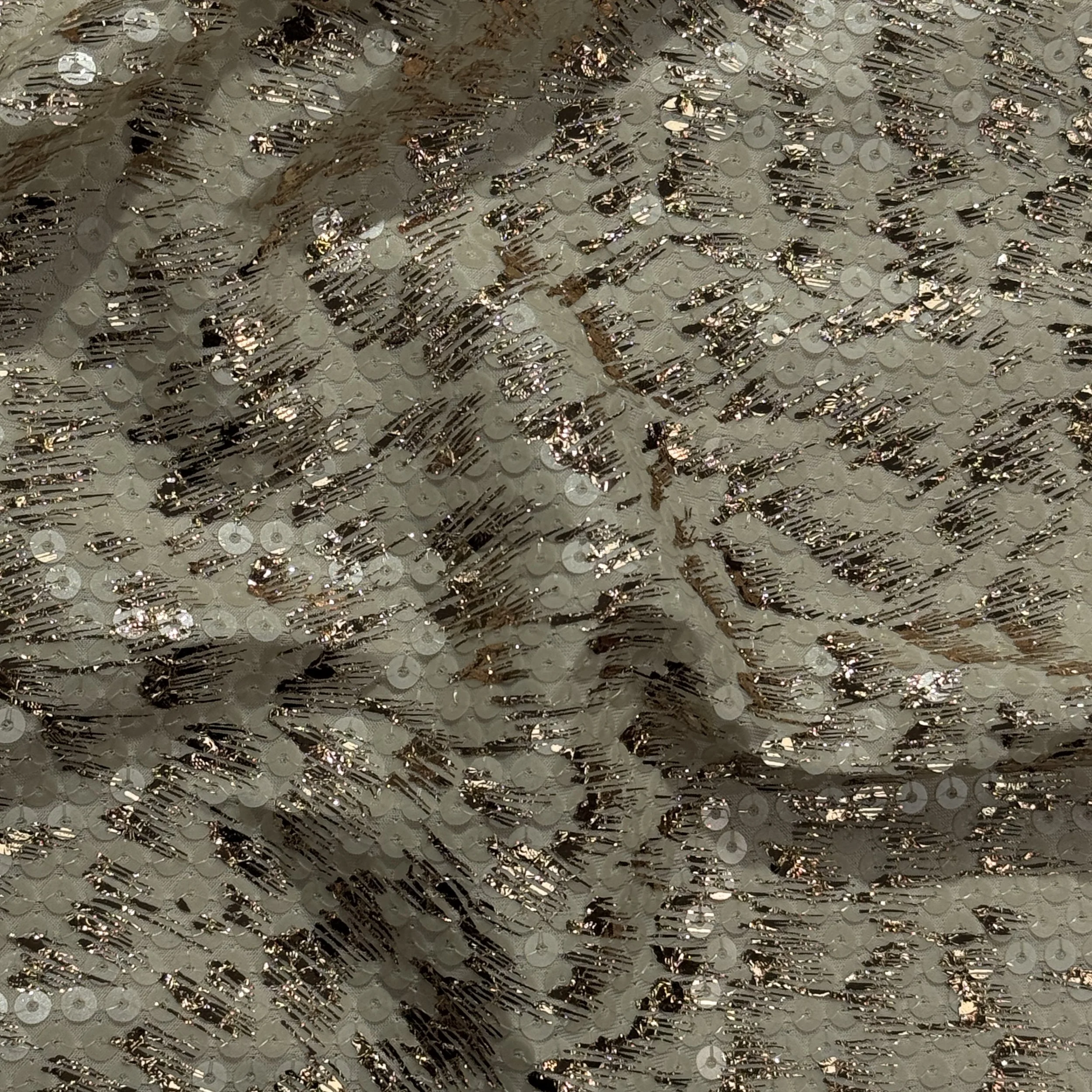 UC - 5673B COL NO 1.JPG