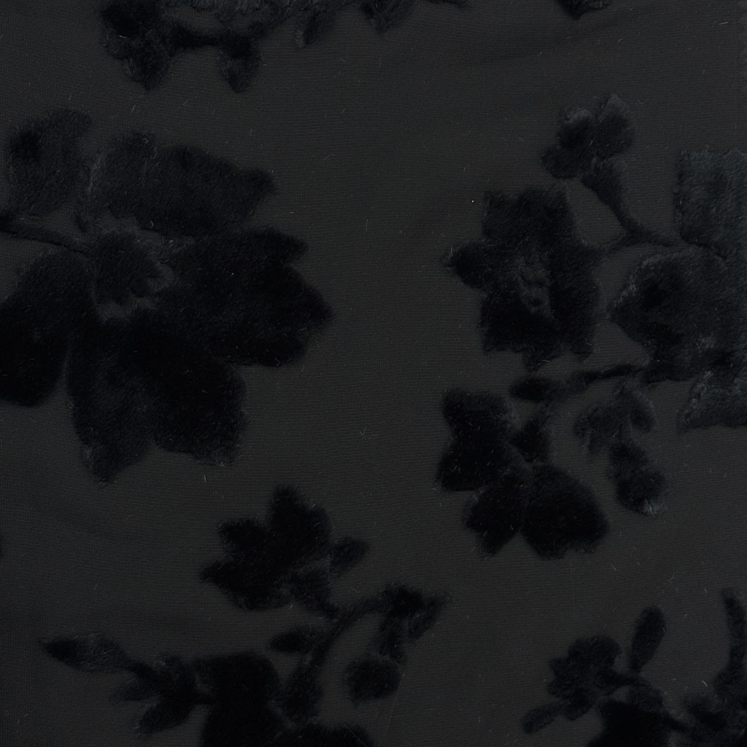 UC 5353 DSGN 1217.JPG