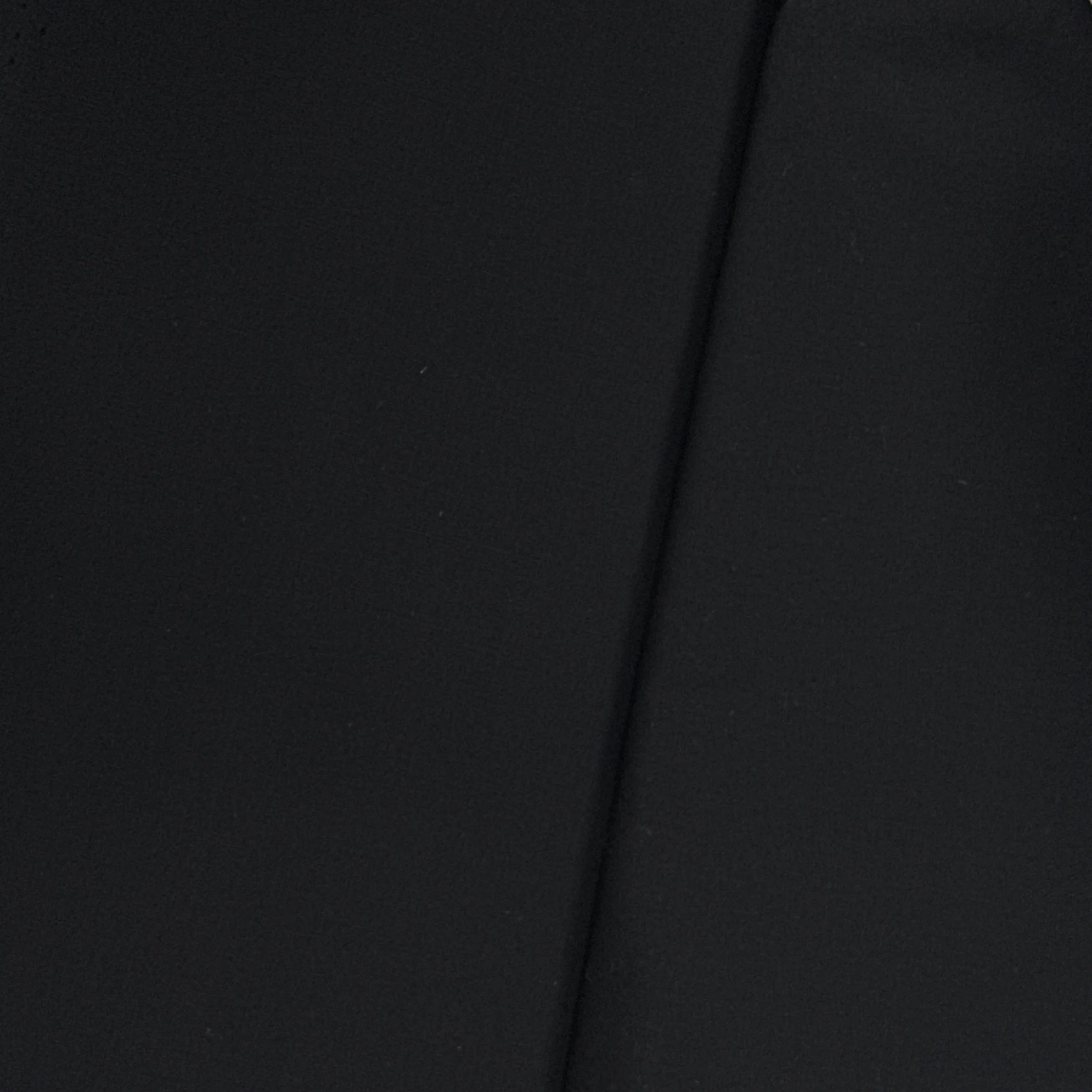 UC 902633 - JET BLACK.JPG