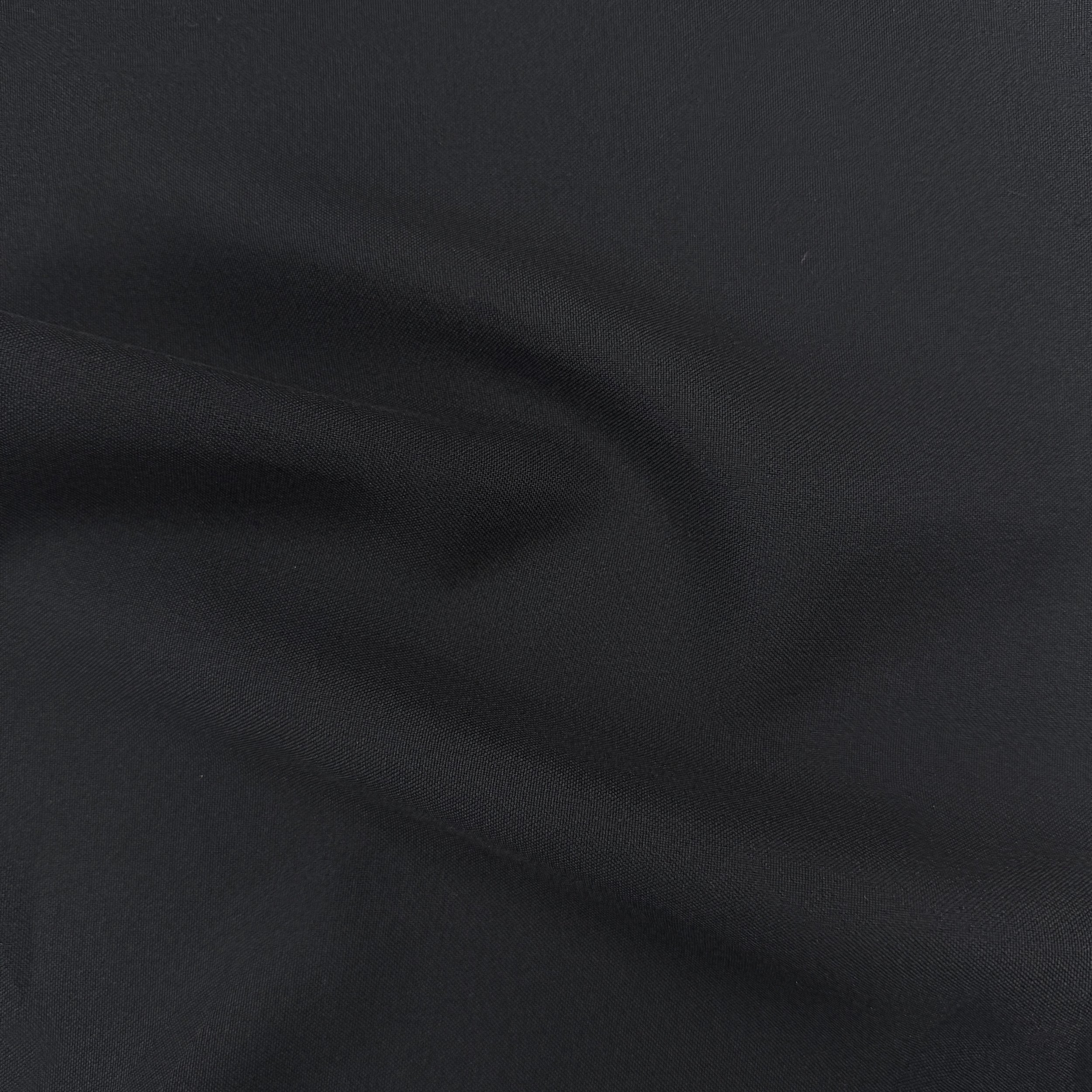 UC 5930 - BLACK (2).JPG