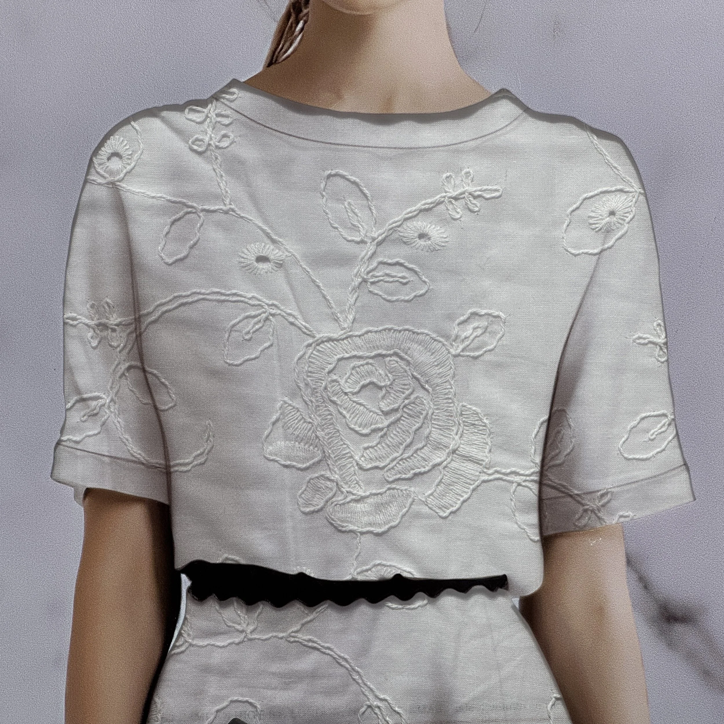 UC 5586C DSGN NO 2 COL - OFF WHITE CTLG.JPG