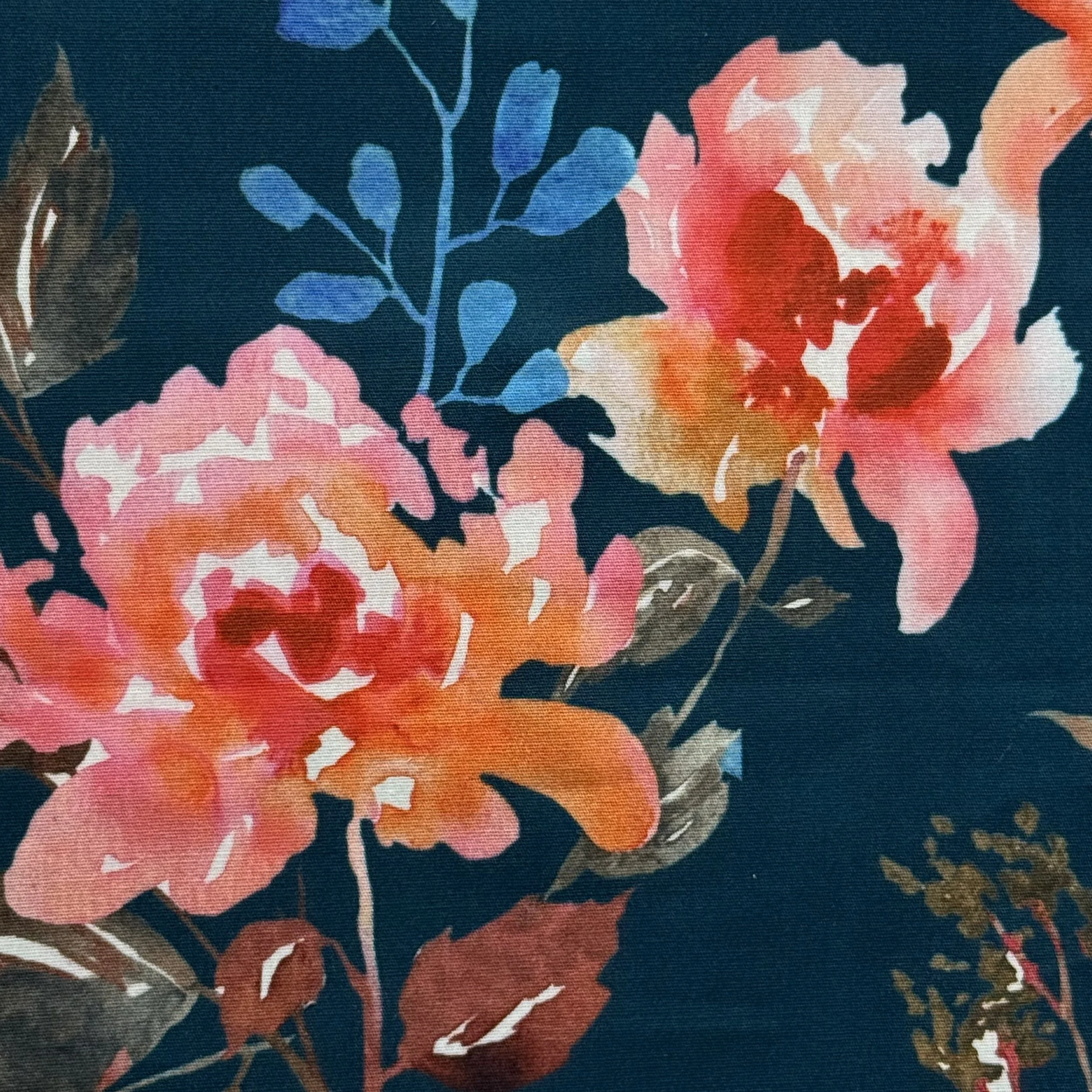 UC-5589C DSGN NO-3 COL NO-1.JPG