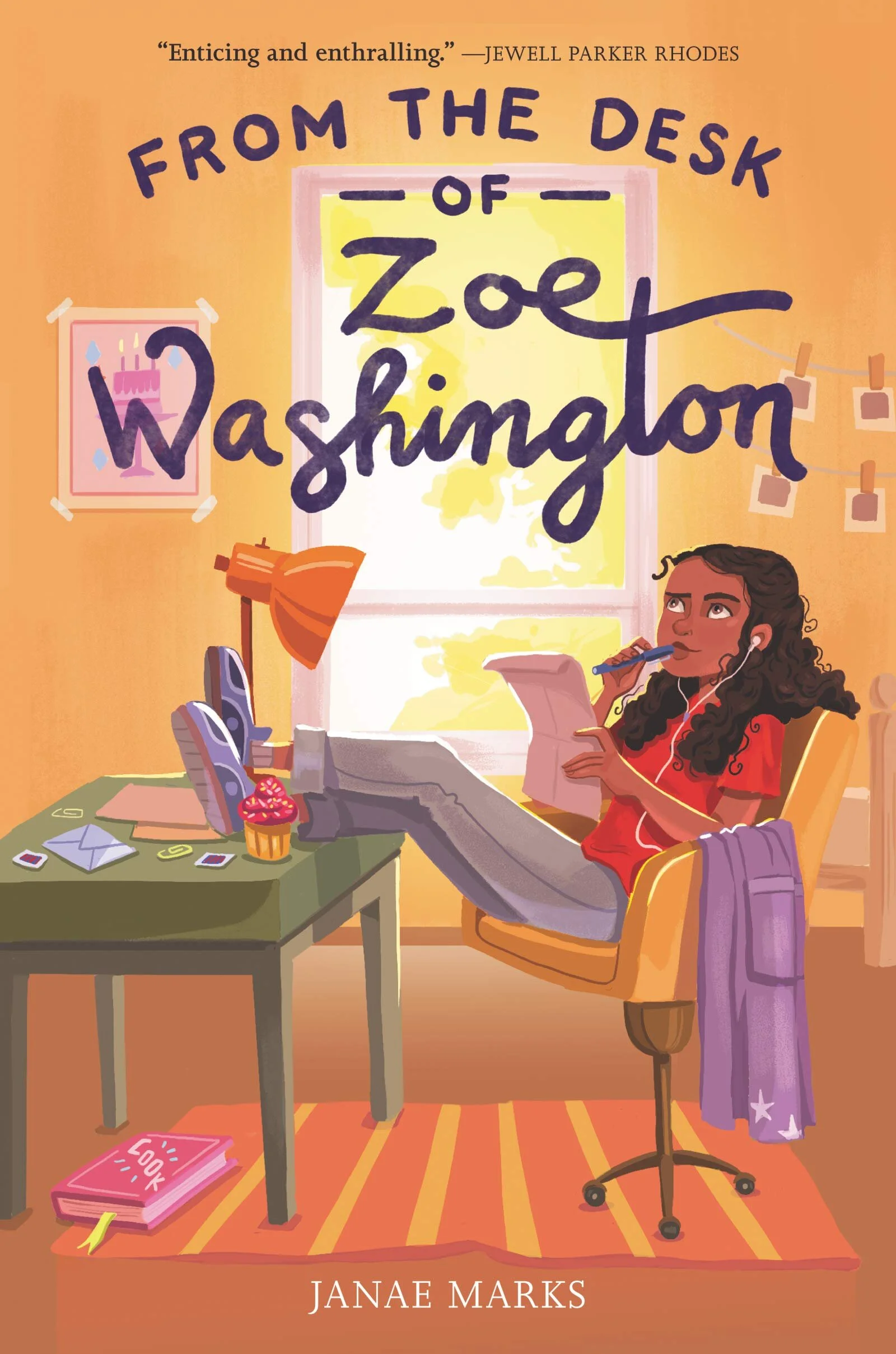 The Desk of Zoe Washington