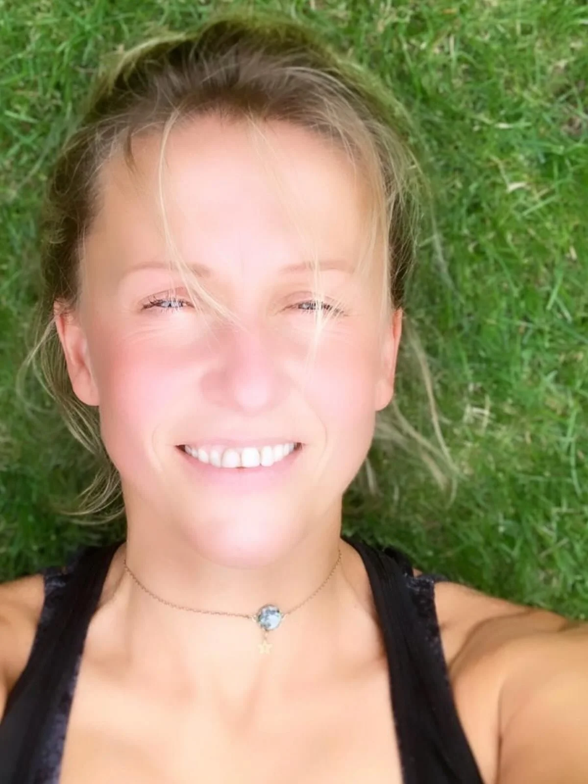 ✨HOLIDAY TIME✨ 
Taking a break isn't just a luxury, it's a necessity. In a world that demands so much from us, finding time to breathe is vital.

Our Chakra Workshop in October is designed to help you rebalance and realign your energy. Here's how my 