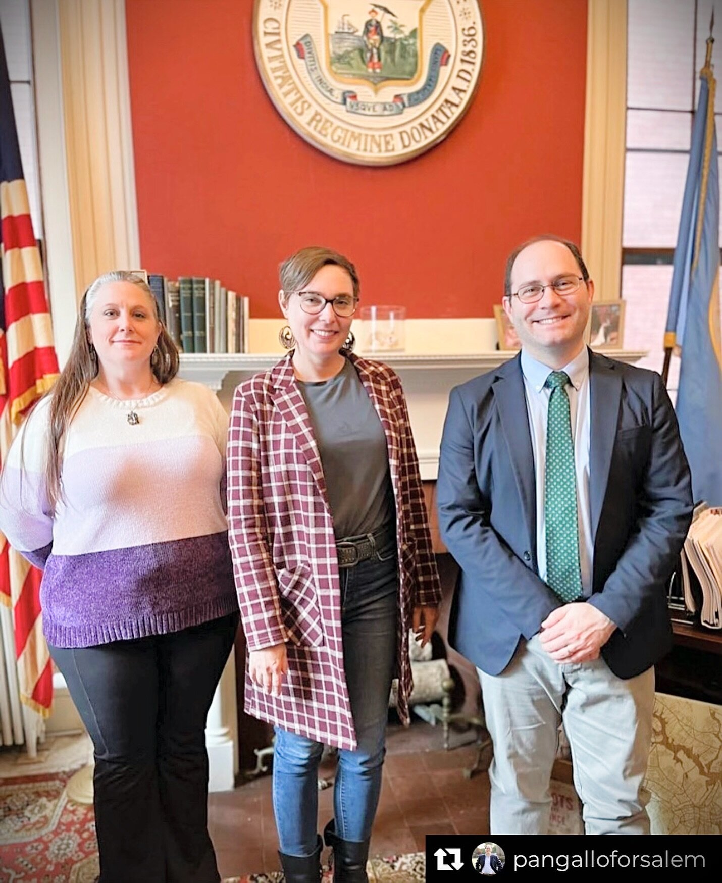 Repost from @pangalloforsalem
So honored to have met the @cityofsalem mayor Dominick Pangallo and his staff. Can&rsquo;t wait to get started @salempublicartist 
&bull;
Welcome to our 2024 Public Artist in Residence, Julia Csek&ouml; - so excited to s
