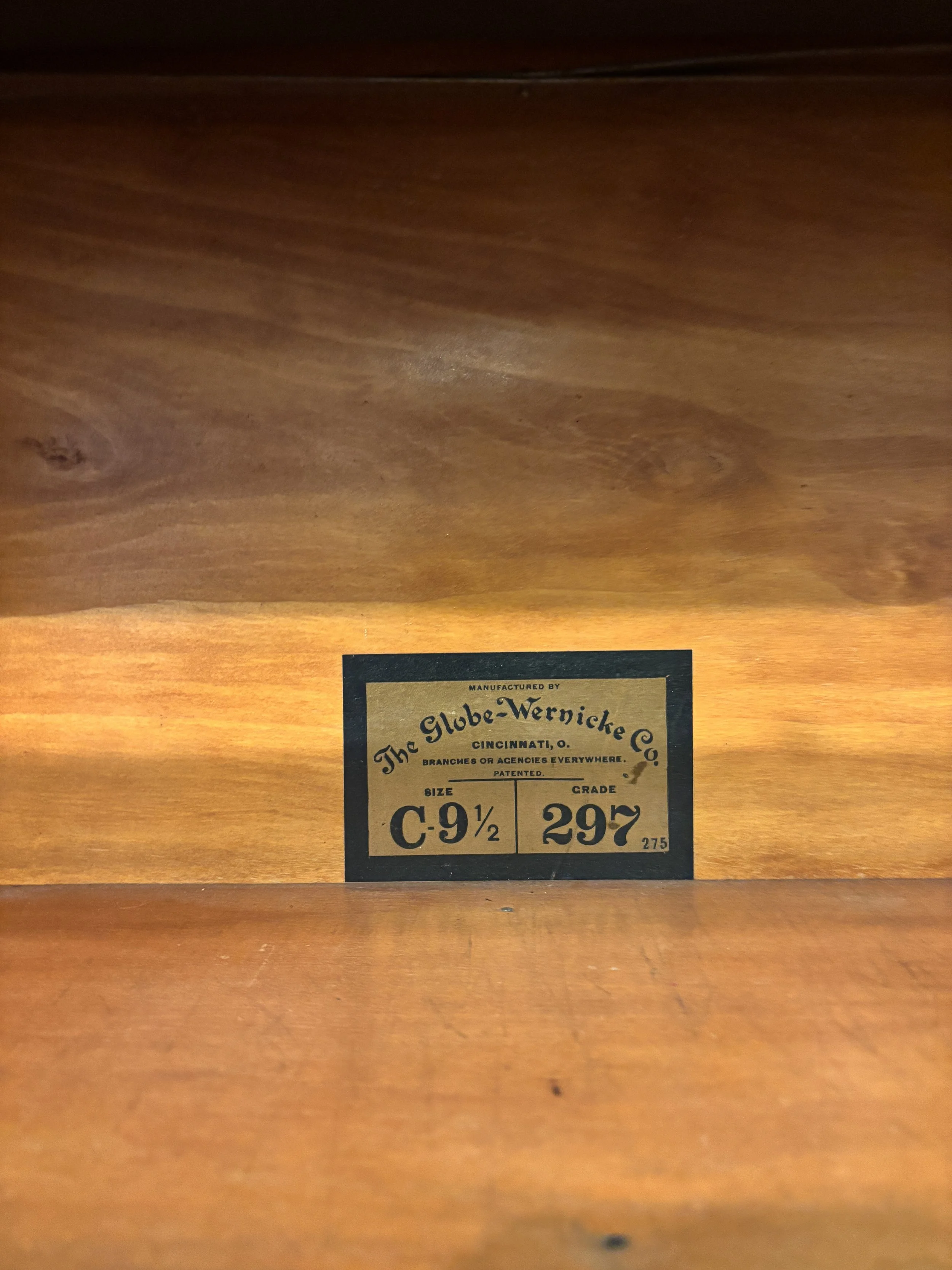 Rare Weathered Finish Identifying lable