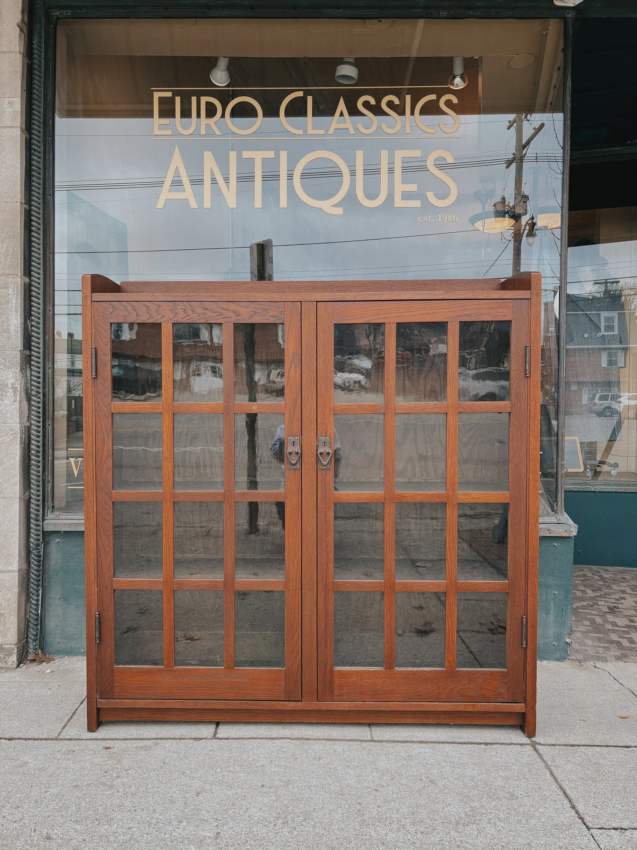 Gustav Stickley Bookcase Front view showing hardware and antique glass