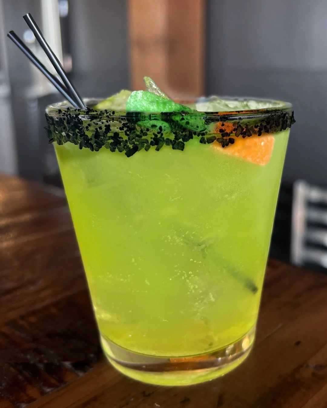 👻 Beetlejuice&hellip; Beetlejuice&hellip; Beetlejuice!

Join us at Royal Bliss this Thursday, Oct 30 for a frightfully fun night you won&rsquo;t want to miss. 🦇

🕷 Costume contest with prizes
🧪 Special drinks &amp; jello shots
🧠 Spooky-themed tr