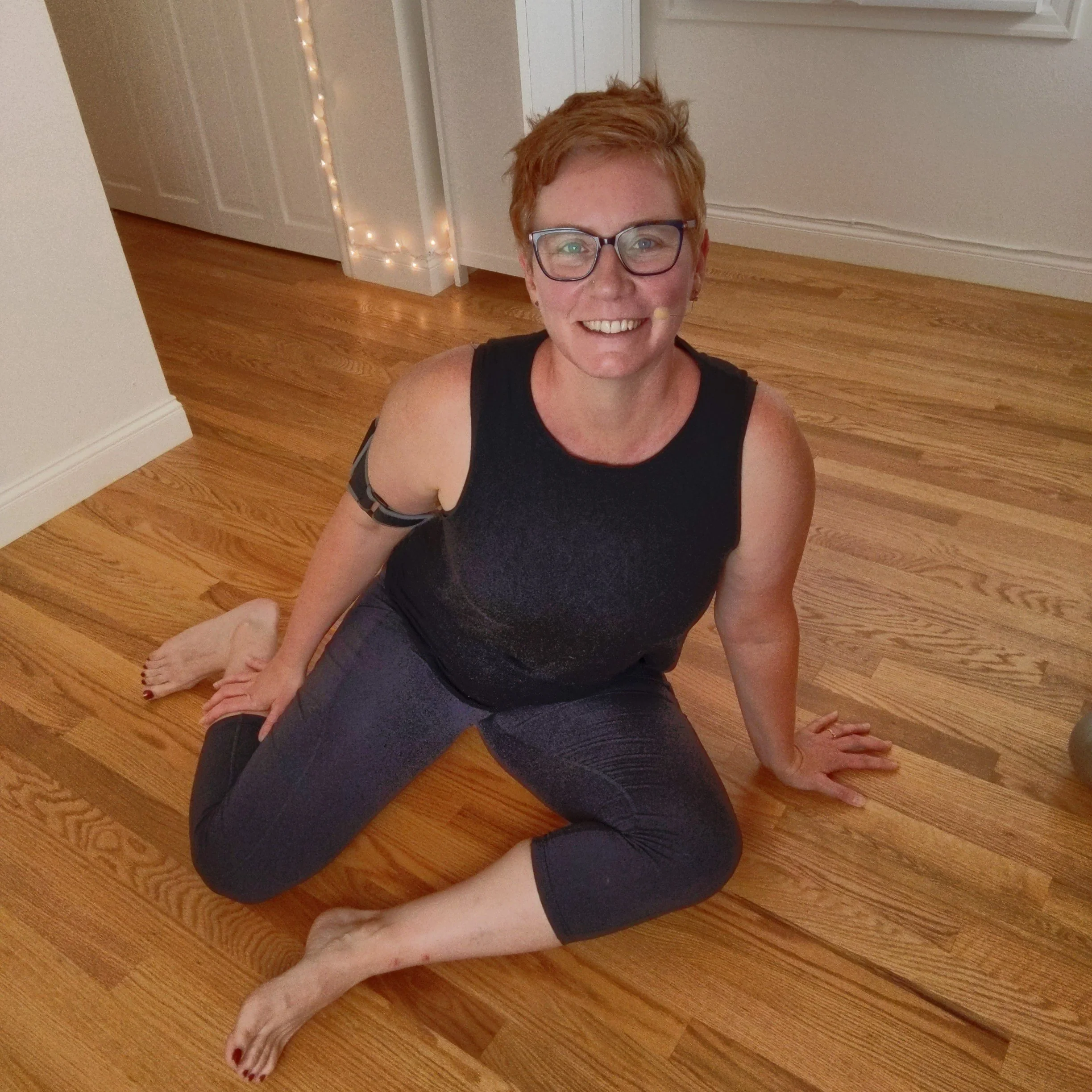 Hip Stability Exercise with Leg Extension