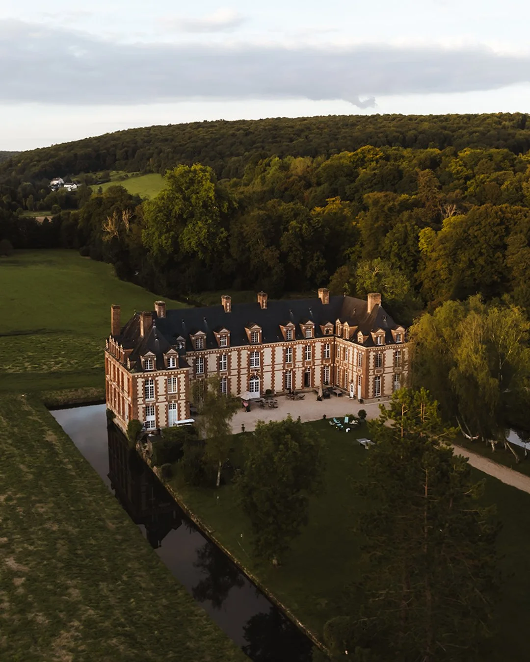 Team Building - AdCreative.ai