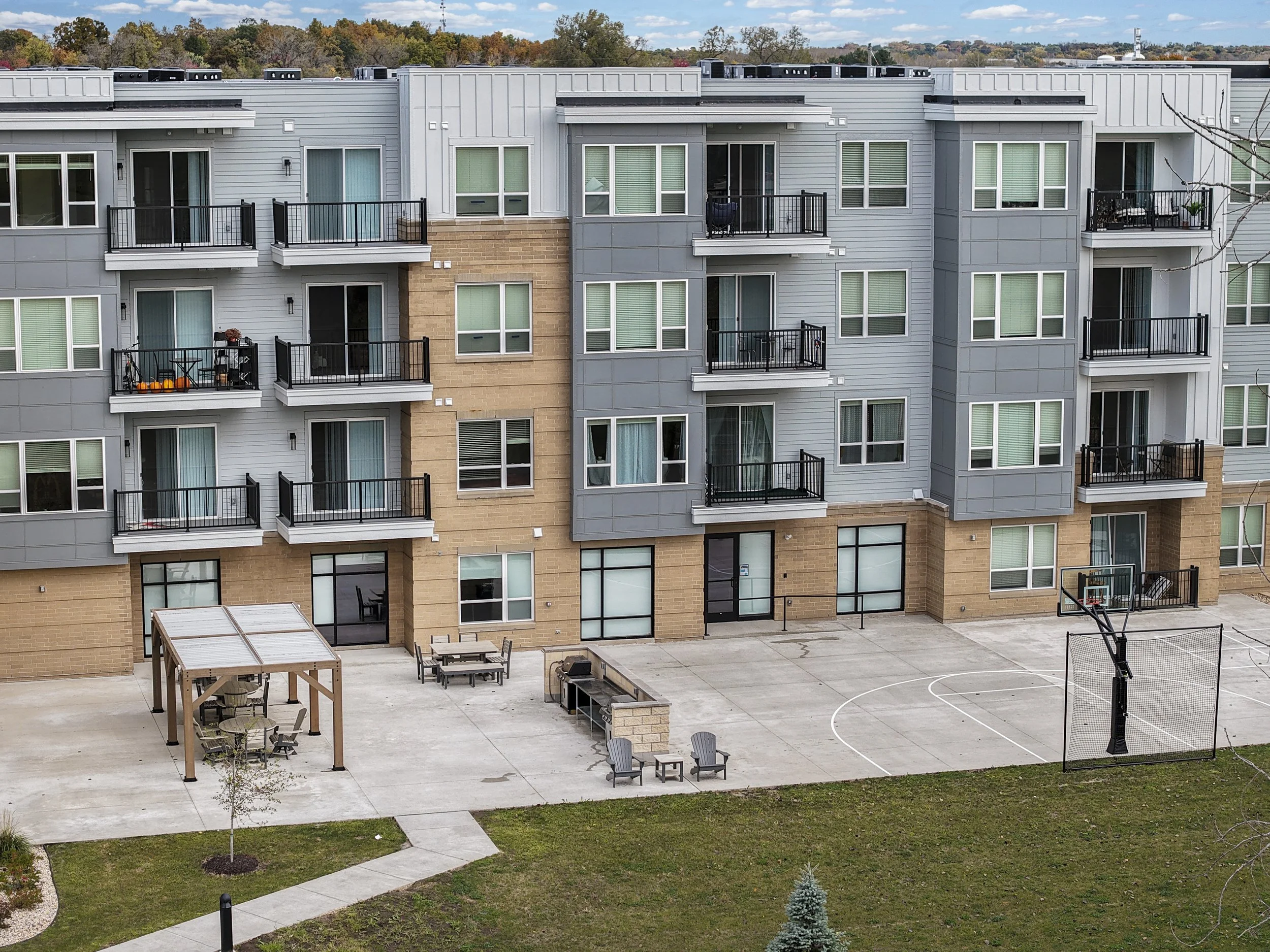 Broadway Lofts - Exterior