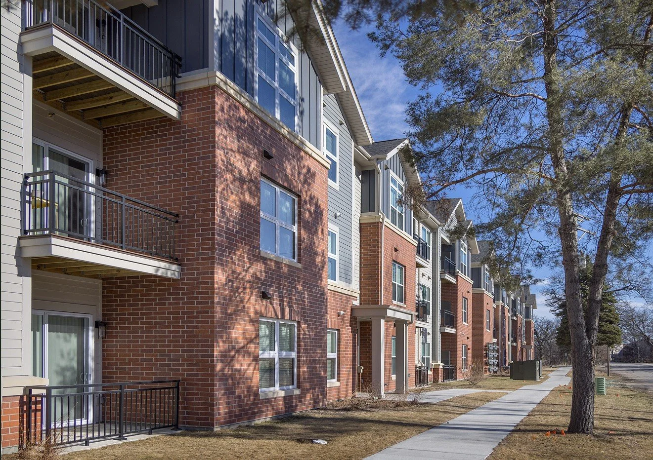 Taylor Place - McHenry, IL