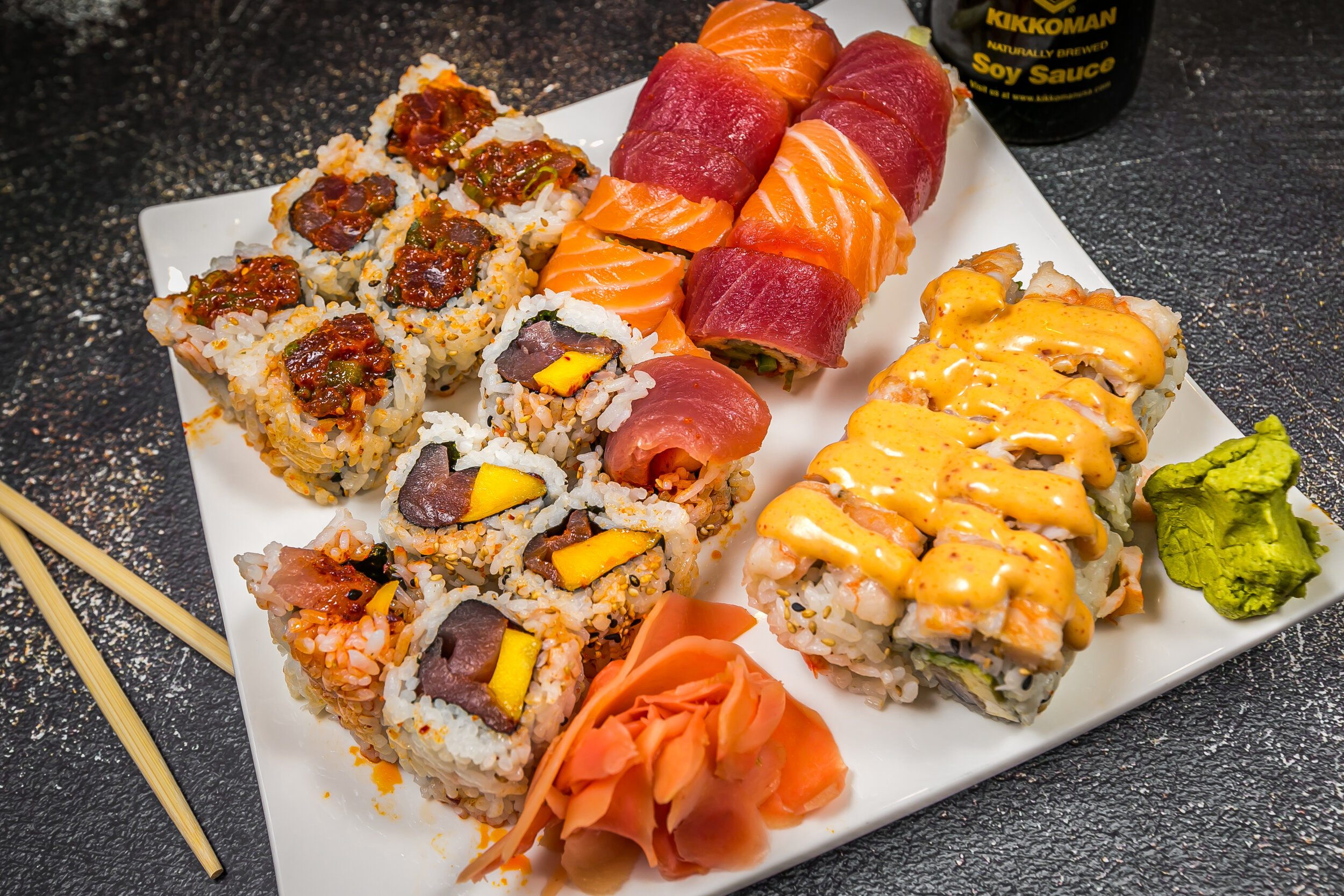 Avenue Sushi FOOD027.jpg