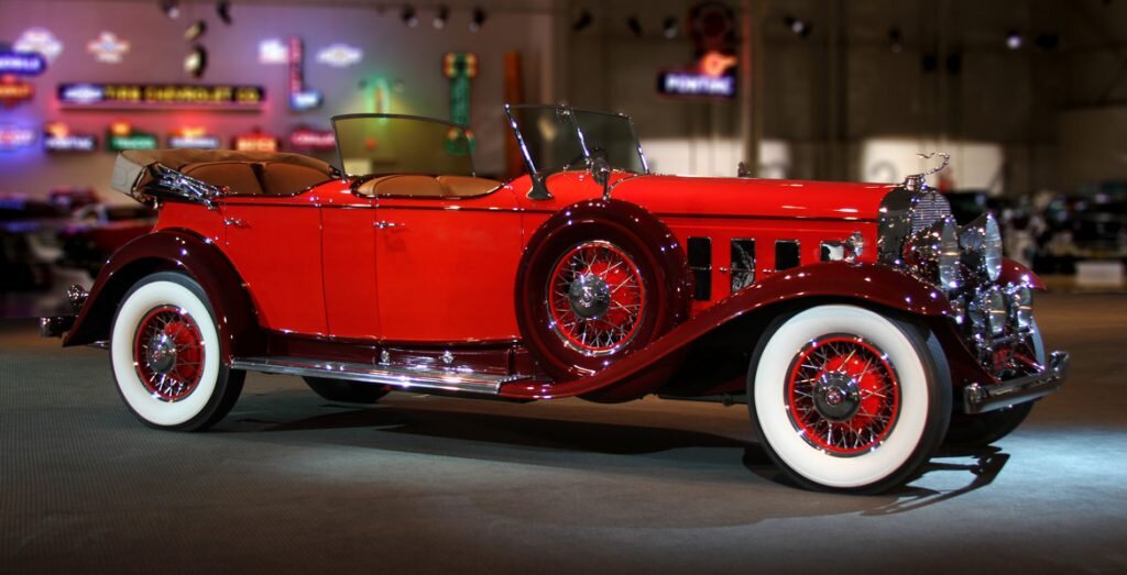 1931_Cadillac_V16-1024x523.jpg