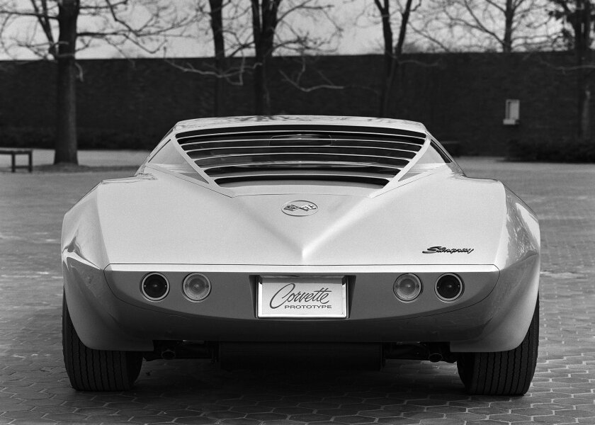 1973-corvette-concept-07-840x600.jpg
