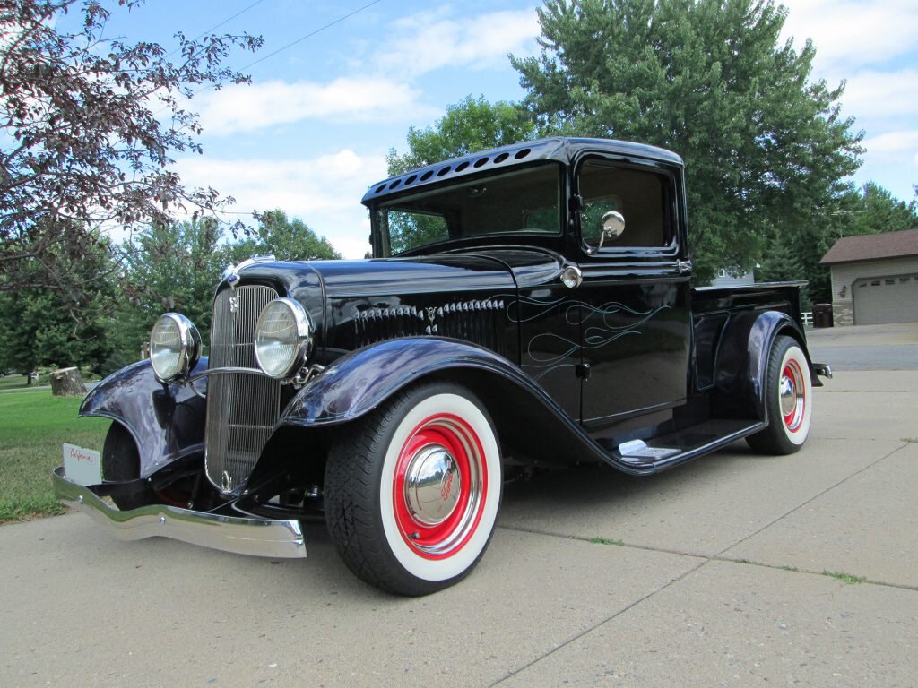 2_1934-Ford-Custom-Pickup-Front-Three-Quarter-Angle-1024x768.jpg