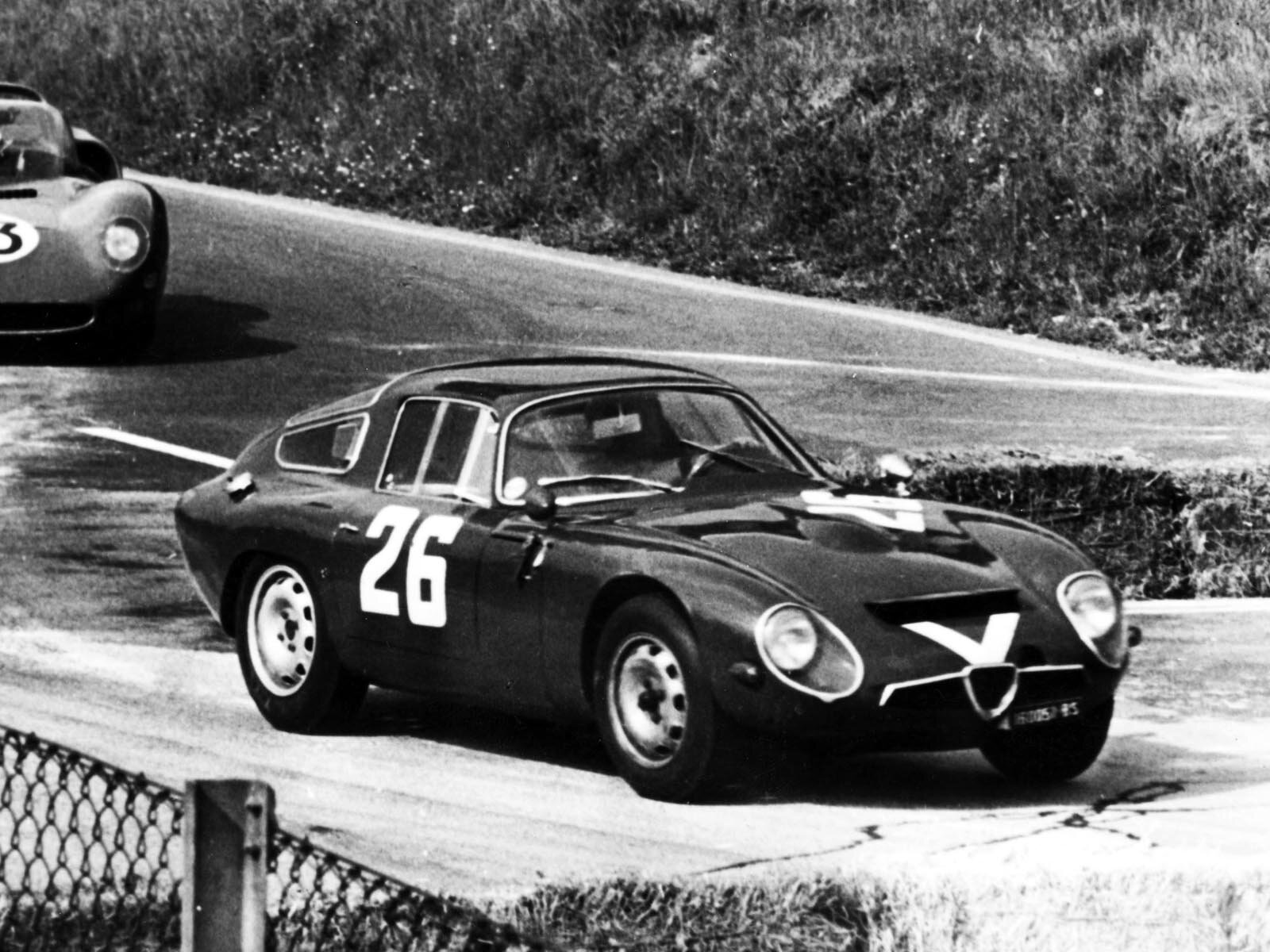 Zagato_Alfa_Romeo_TZ1_Autodelta.jpg