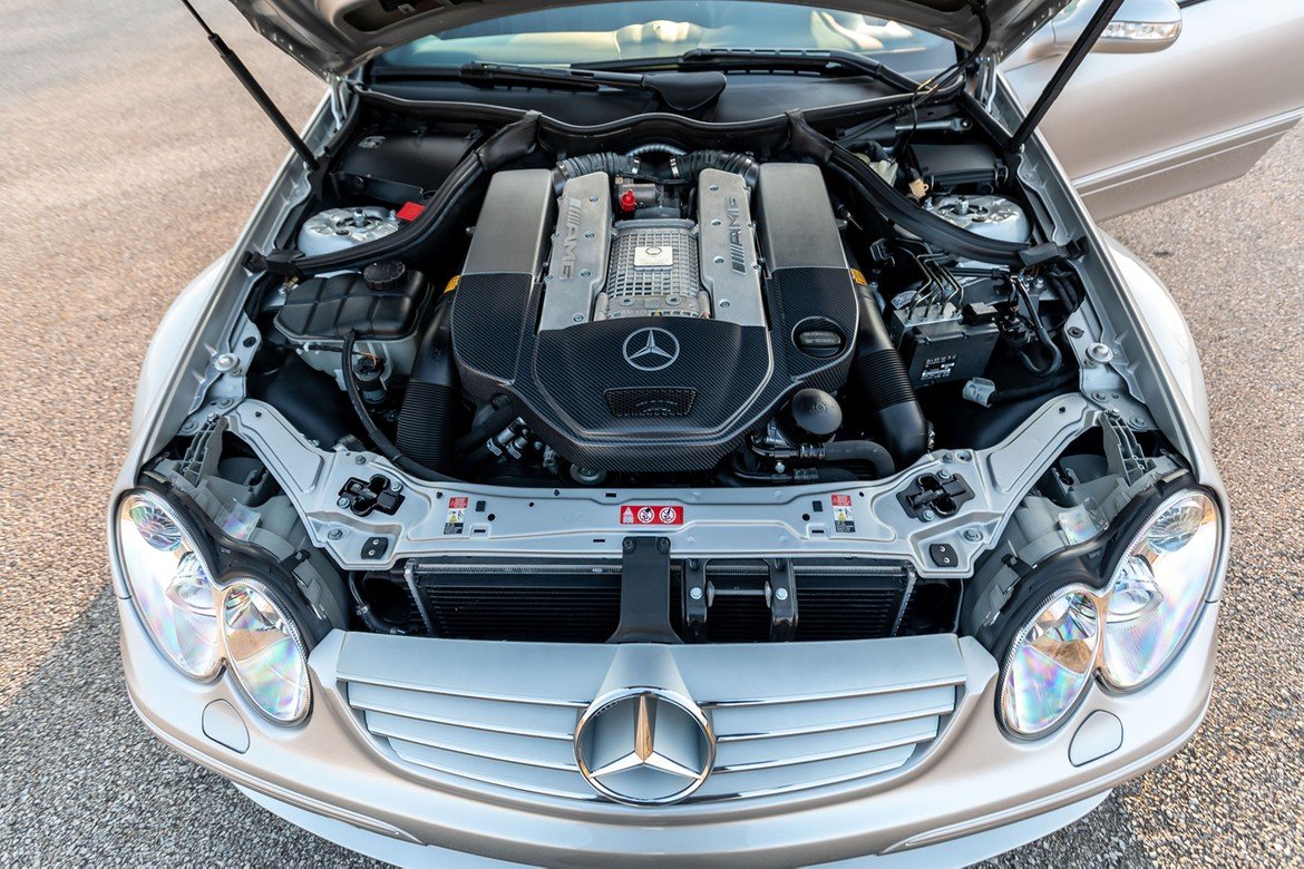 1998 Mercedes-Benz CLK GTR Straßenversion — Audrain Auto Museum