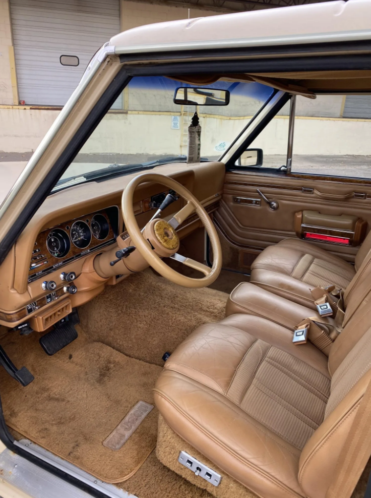 2022-06-27 10_42_40-1985 Jeep Grand Wagoneer for sale on BaT Auctions - closed on March 2, 2021 (Lot.png