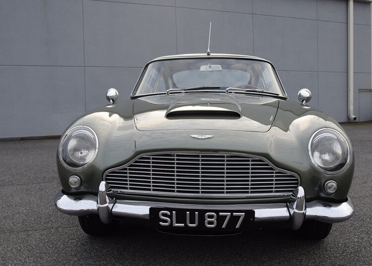 1964-aston-martin-04-840x600+-+Copy.jpg