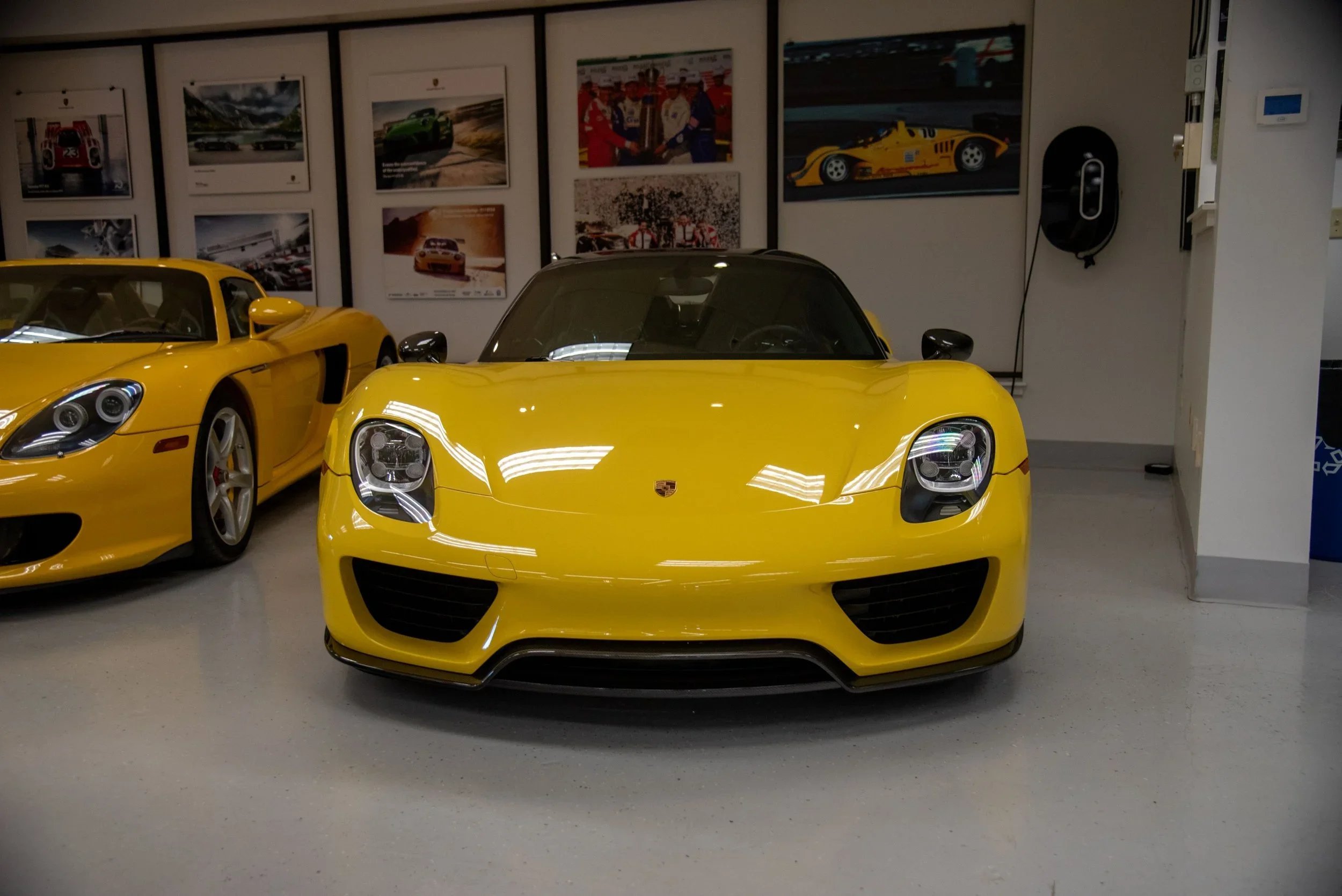 144+2015+Porsche+918+Spyder+Weissach+Front.jpg.webp