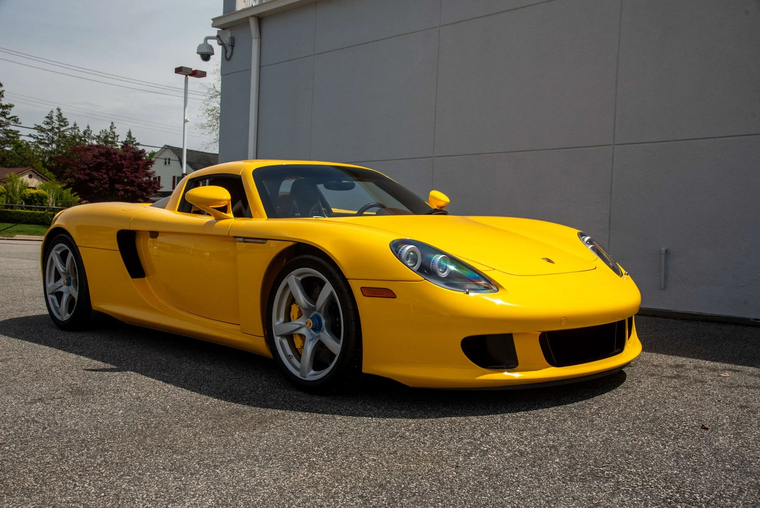 98+2005+Porsche+Carrera+GT+F+3qrtr+view.jpg.webp