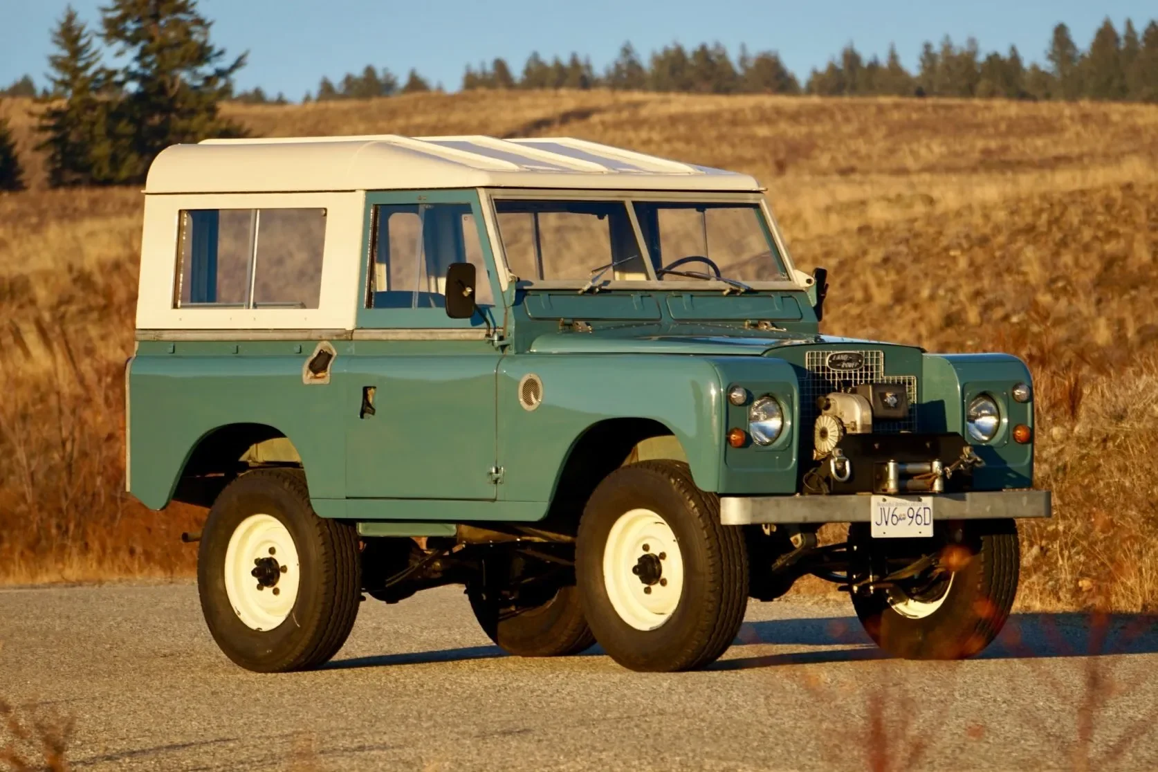 1970_land_rover_88_series_iia_4x4_15744465705d565ef66e7dffDSC02964-e1575916655963.jpeg.webp